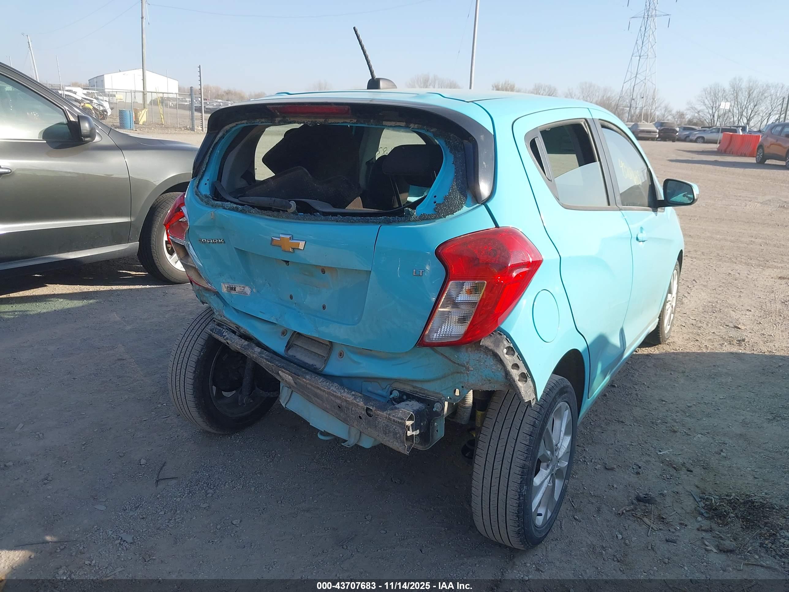 CHEVROLET SPARK image 6