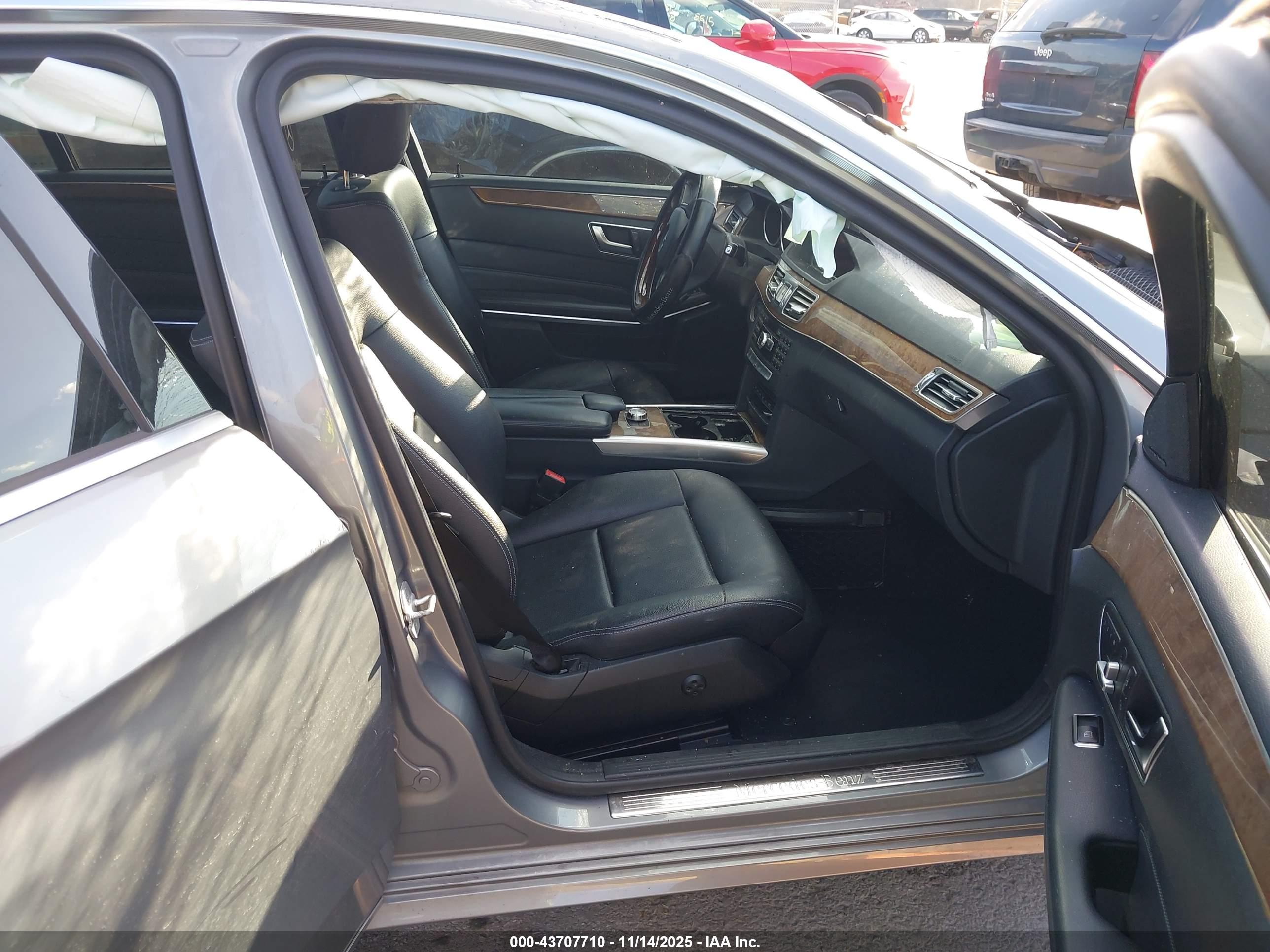 MERCEDES-BENZ E image 5