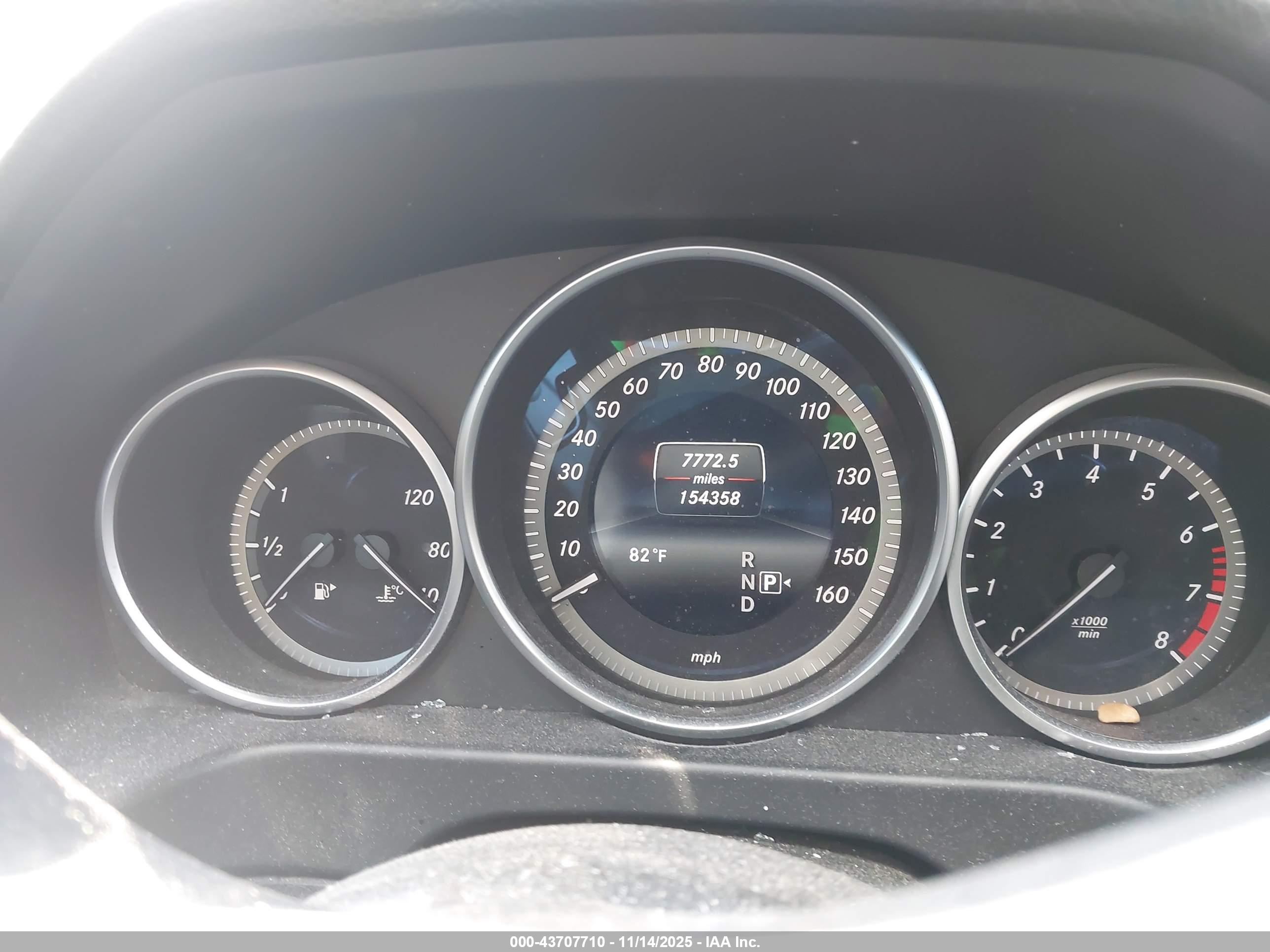 MERCEDES-BENZ E image 7