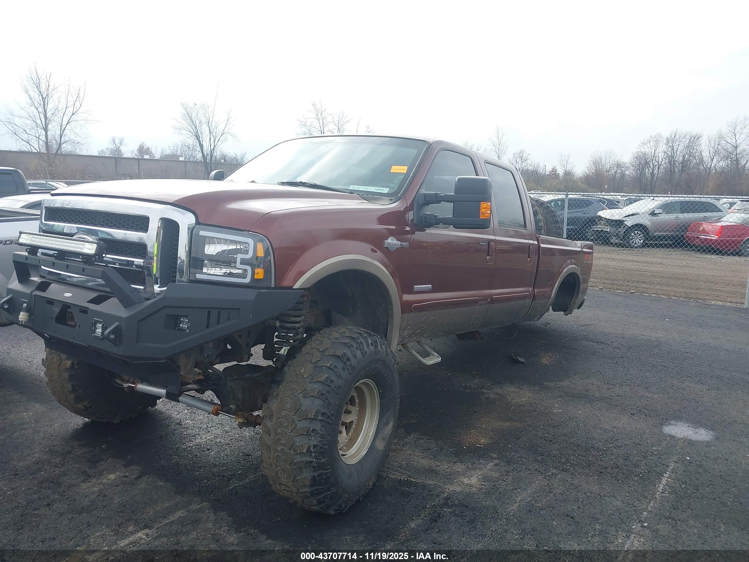 FORD F-350 image 2