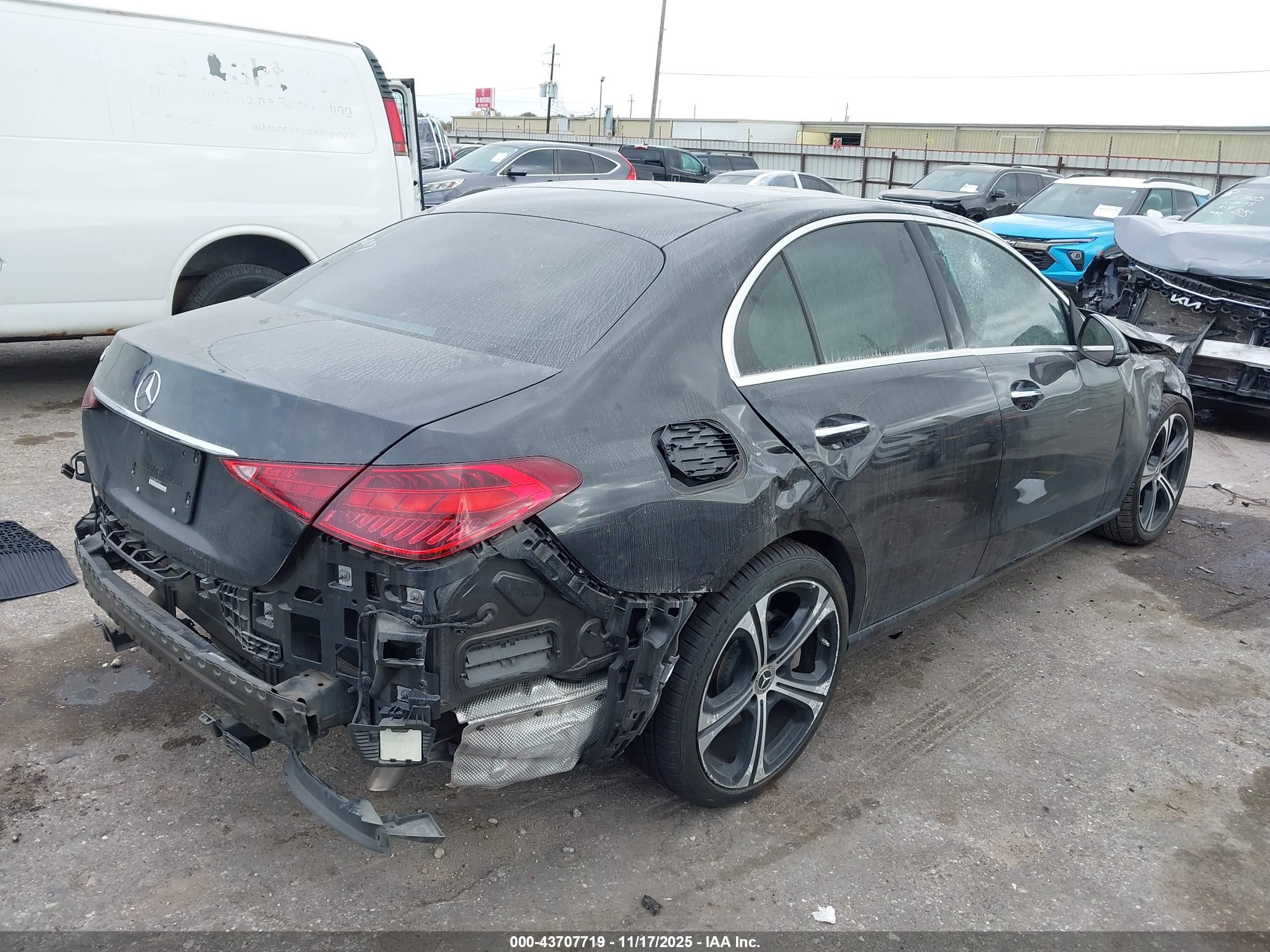 MERCEDES-BENZ C image 4