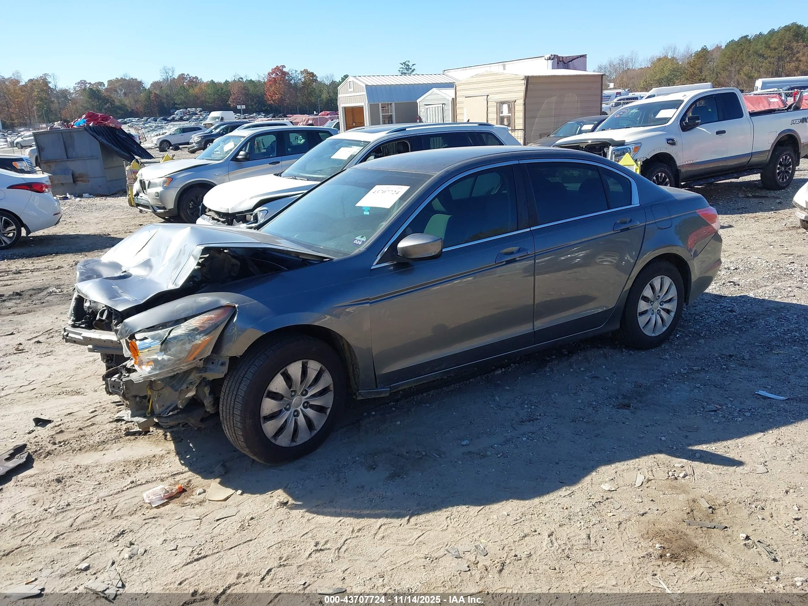 HONDA ACCORD image 2