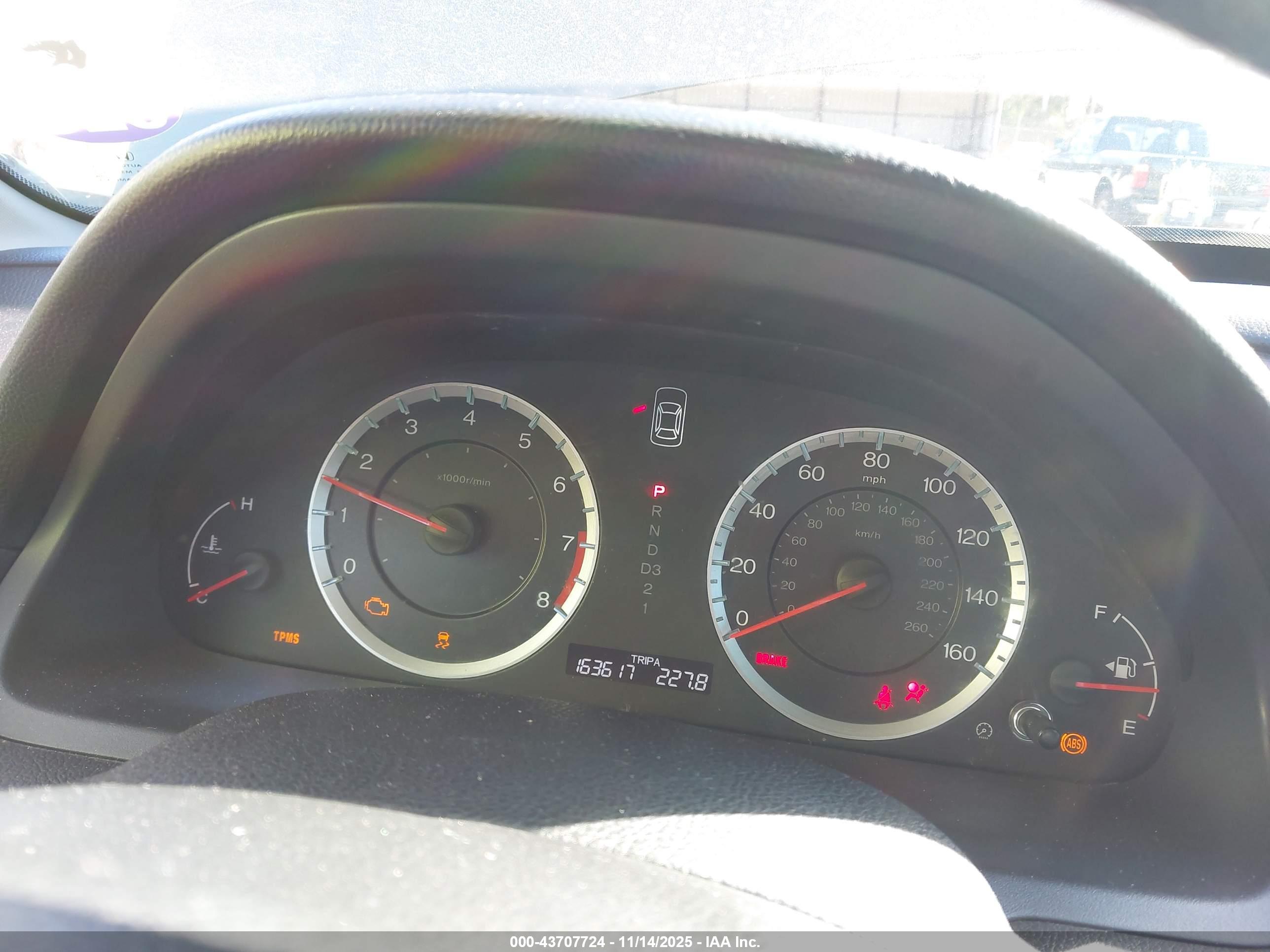 HONDA ACCORD image 7