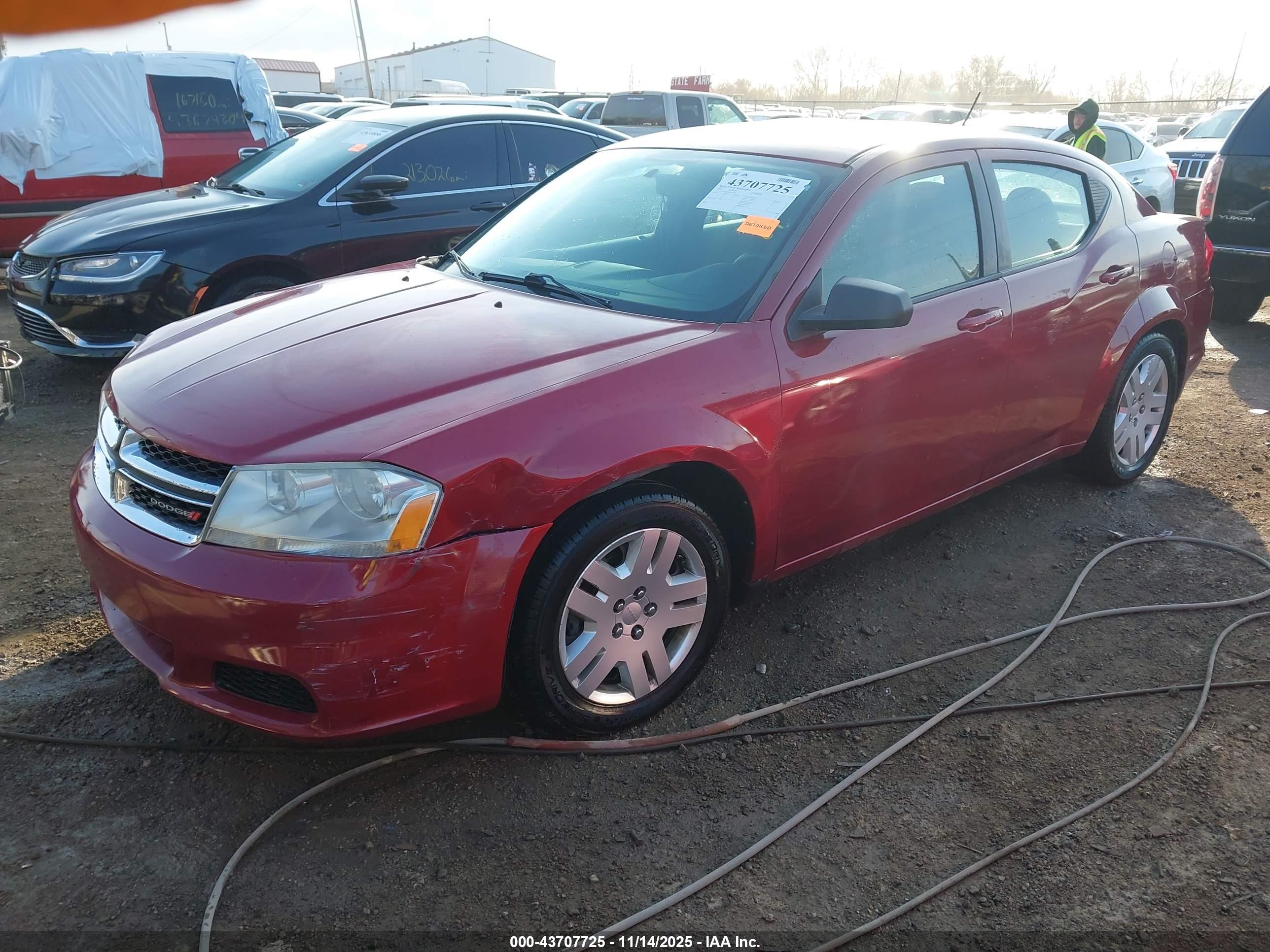 DODGE AVENGER image 2