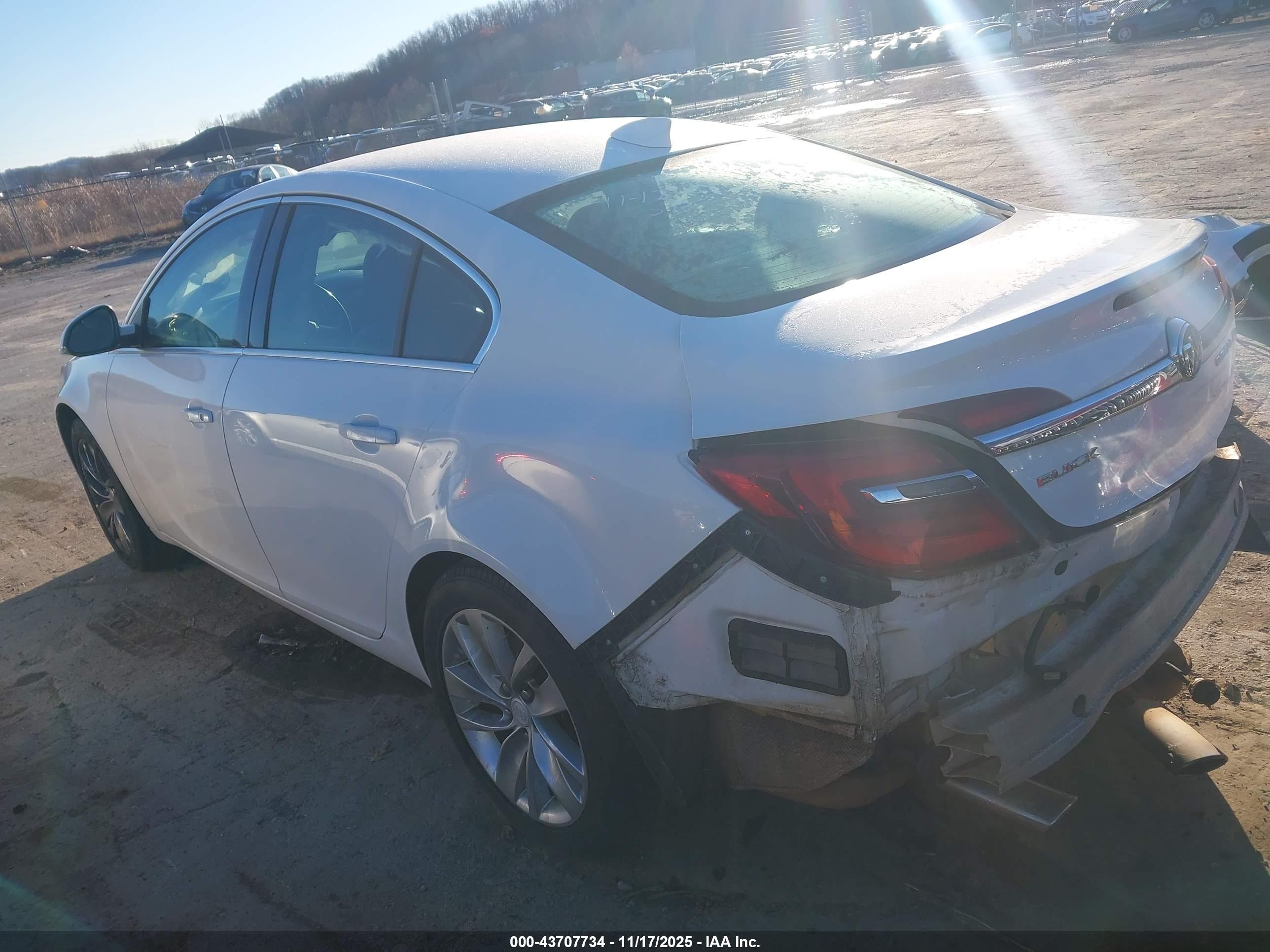 BUICK REGAL image 3