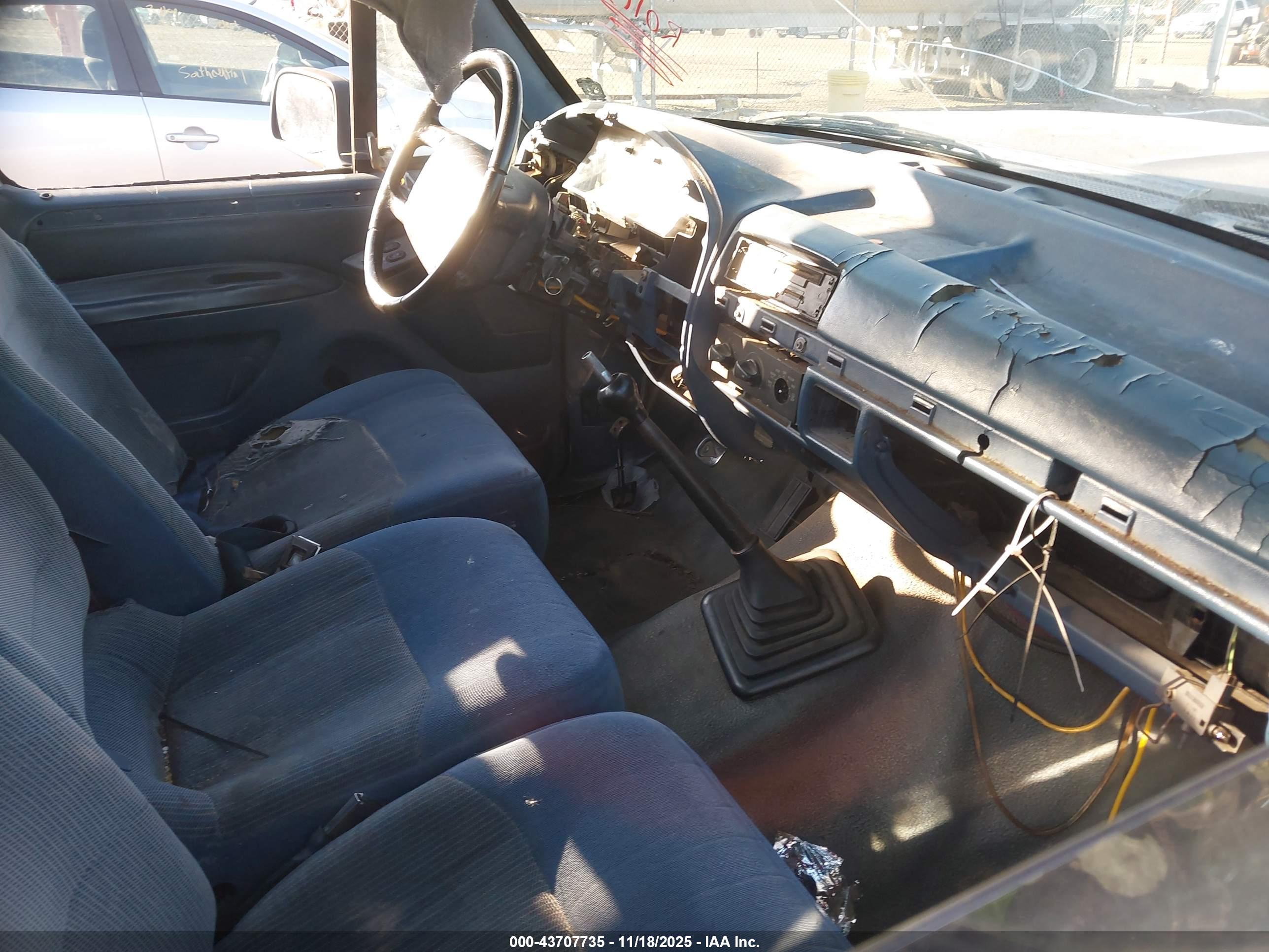 FORD F150 image 5
