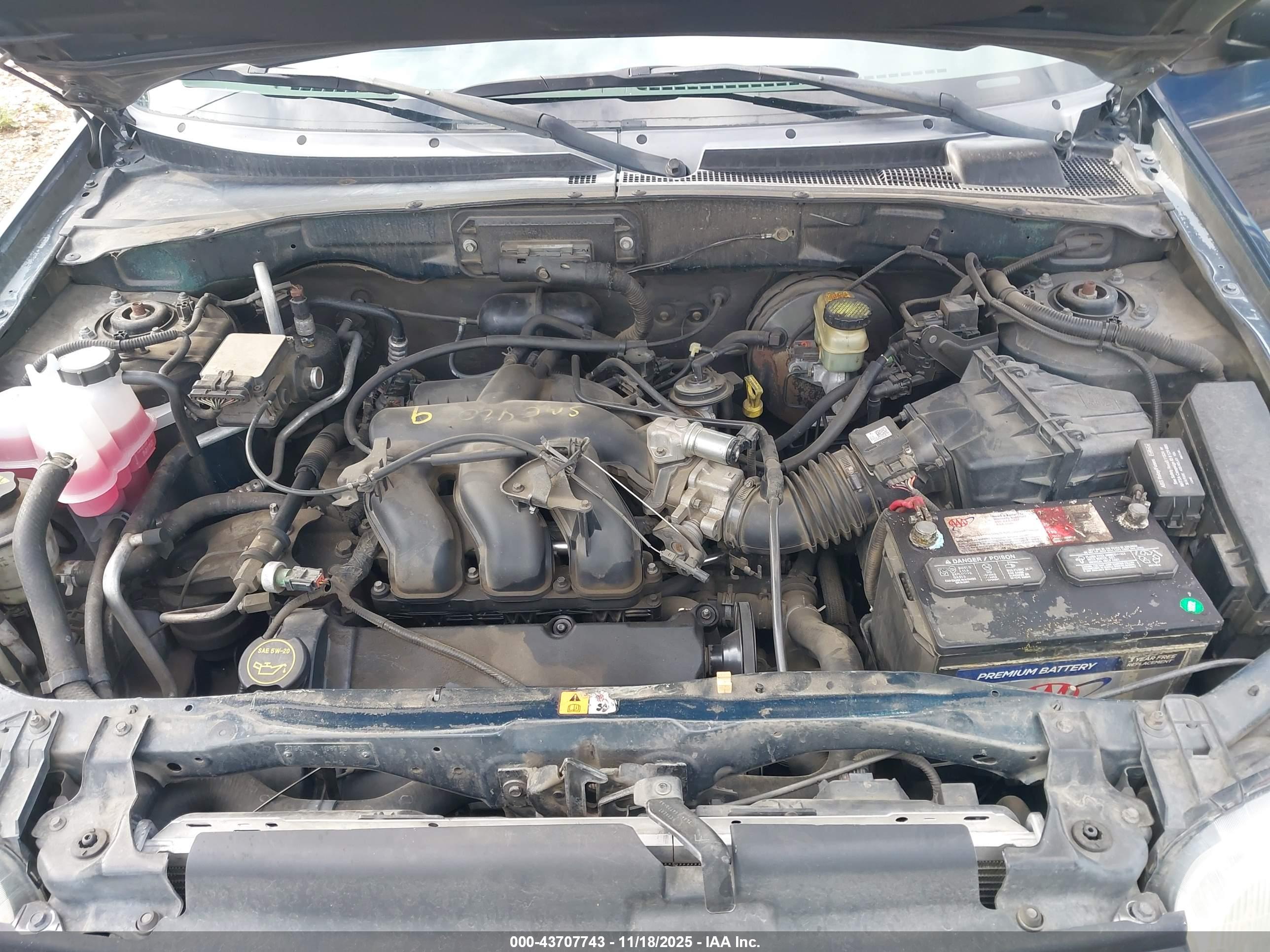 FORD ESCAPE image 10