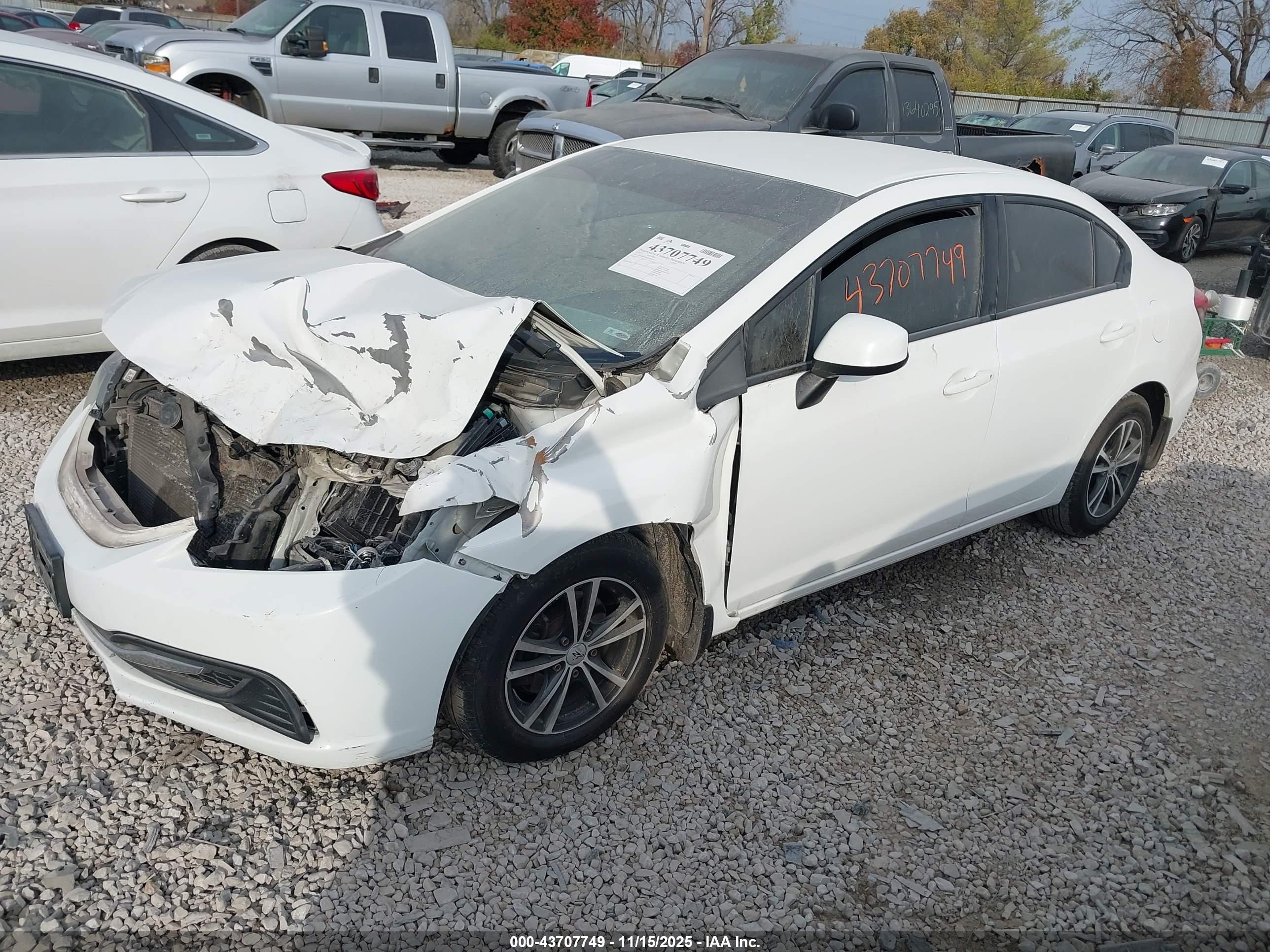 HONDA CIVIC image 2