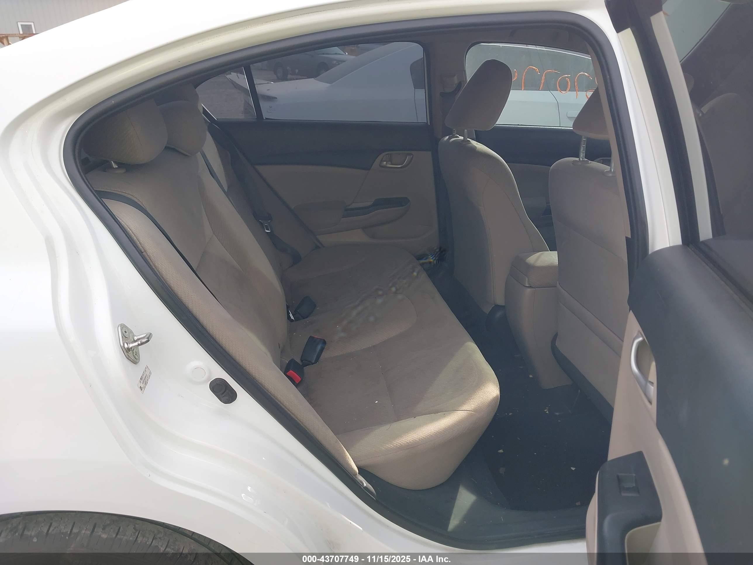 HONDA CIVIC image 8