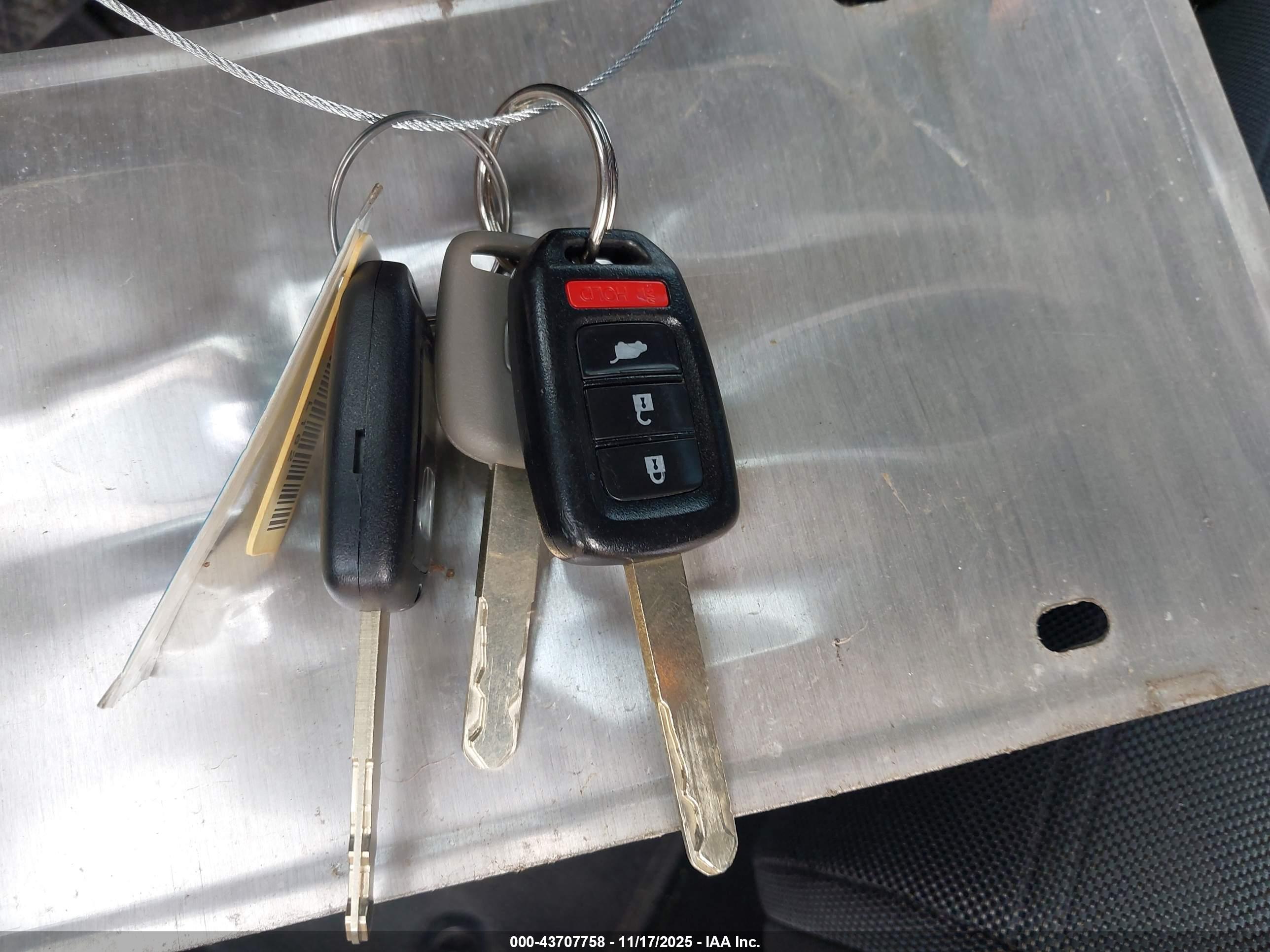 HONDA CR-V image 11