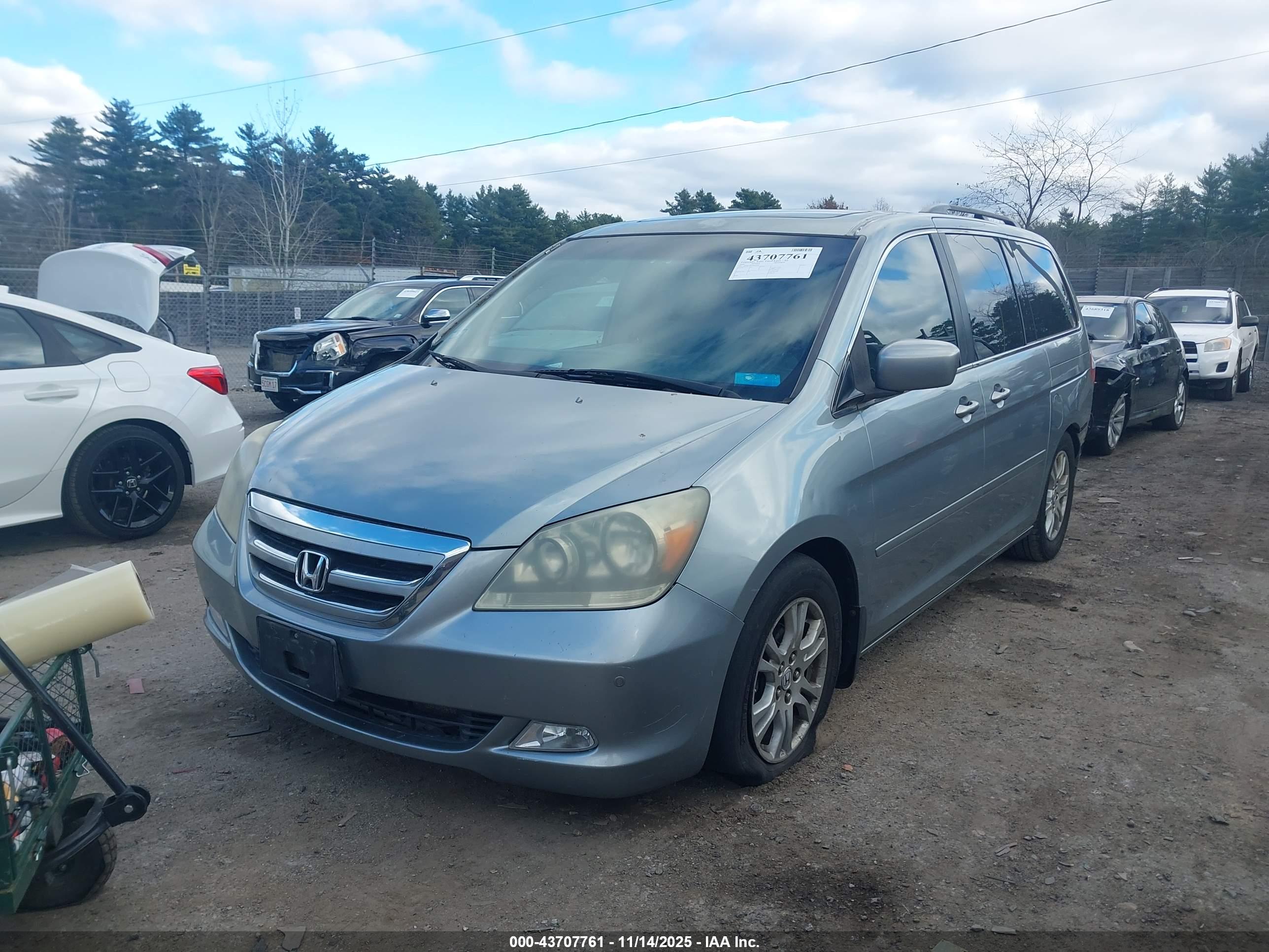 HONDA ODYSSEY image 2