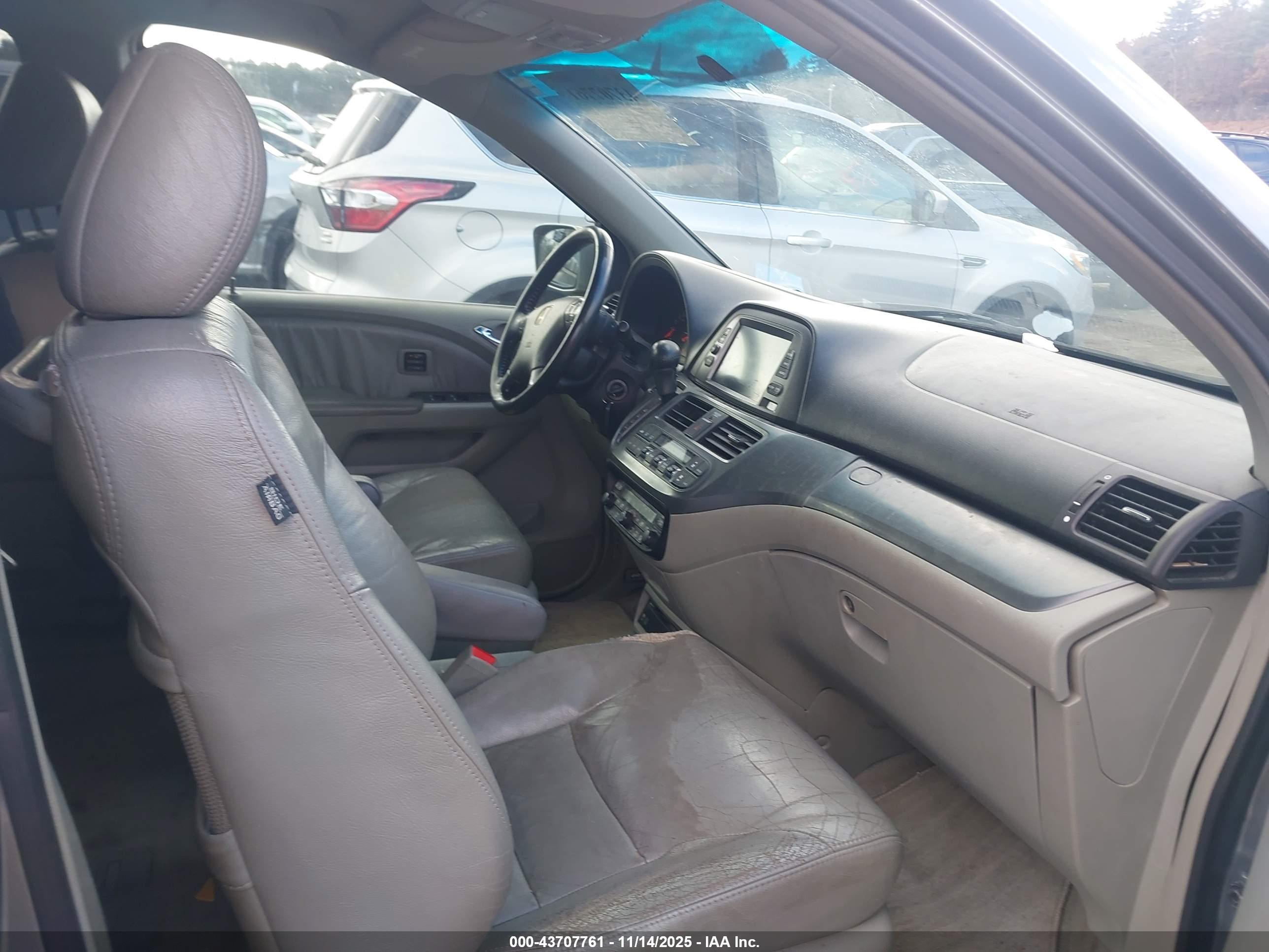 HONDA ODYSSEY image 5