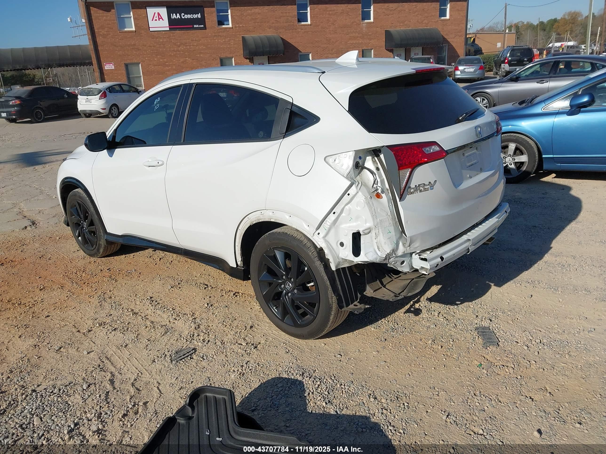 HONDA HR-V image 3