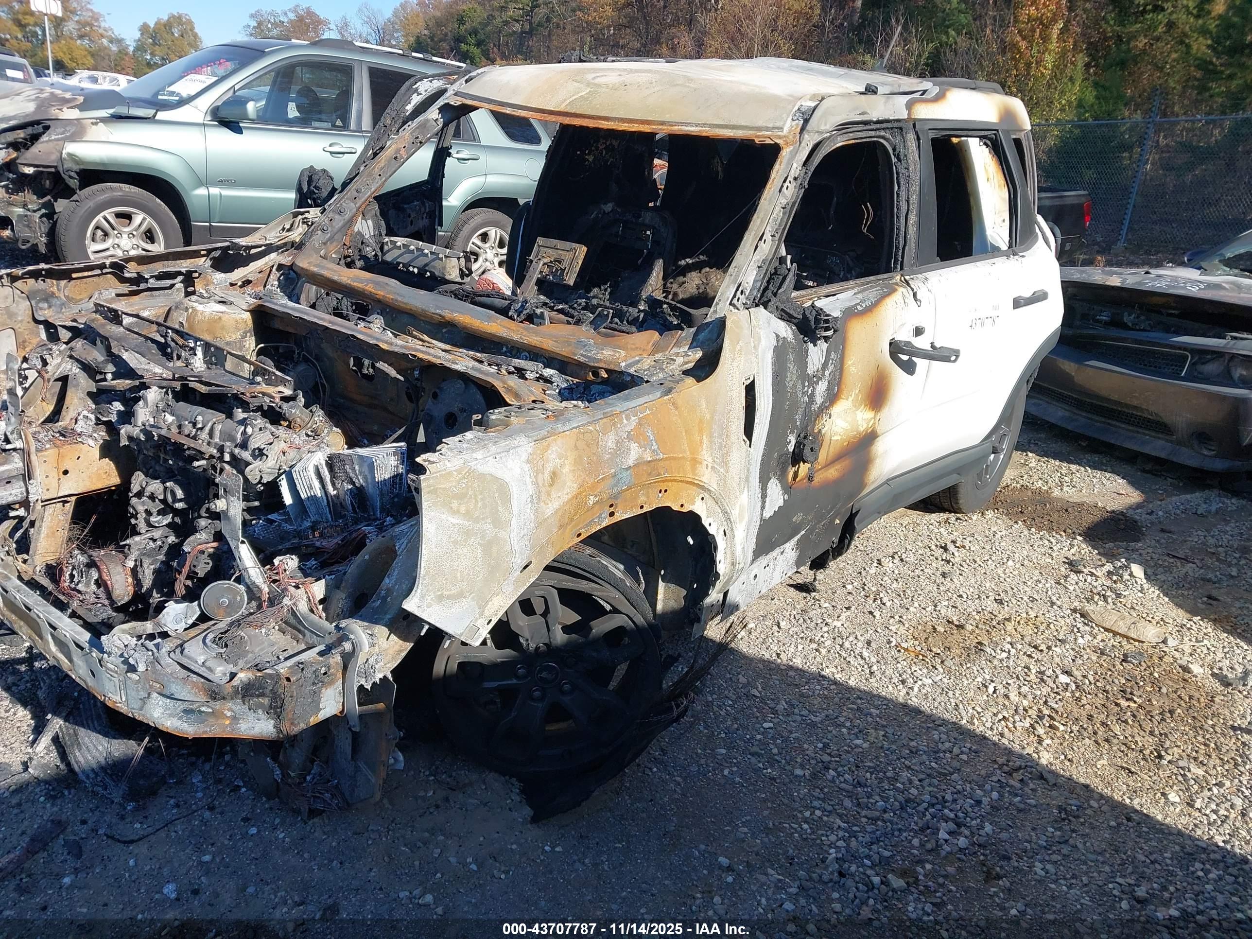 FORD BRONCO image 2