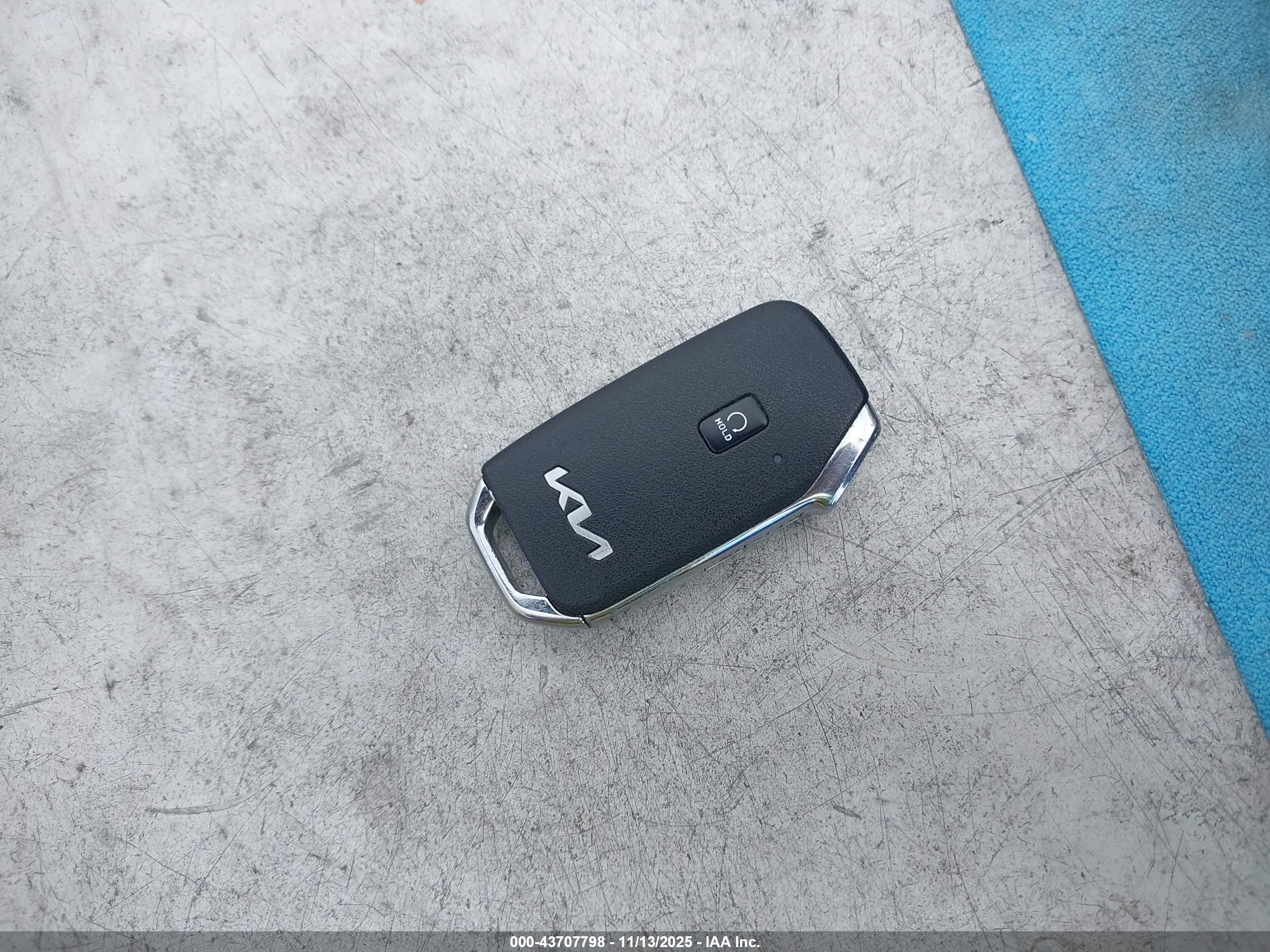 KIA SPORTAGE image 11
