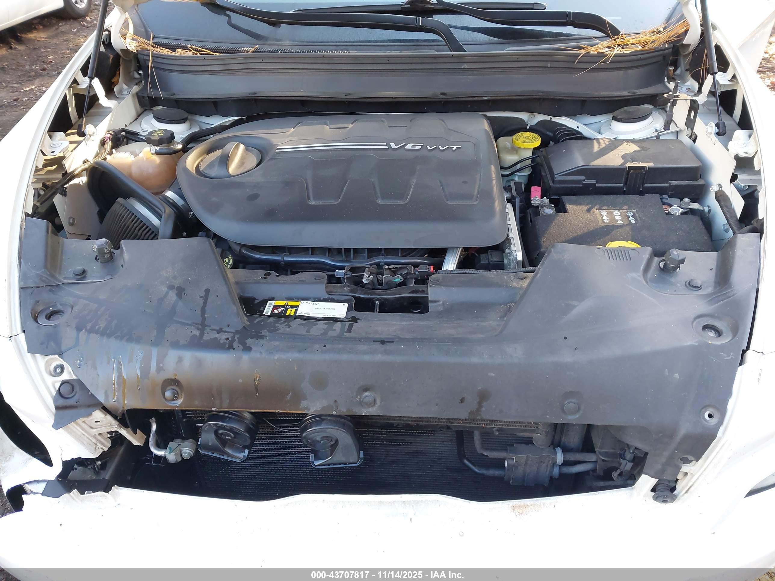 JEEP CHEROKEE image 10