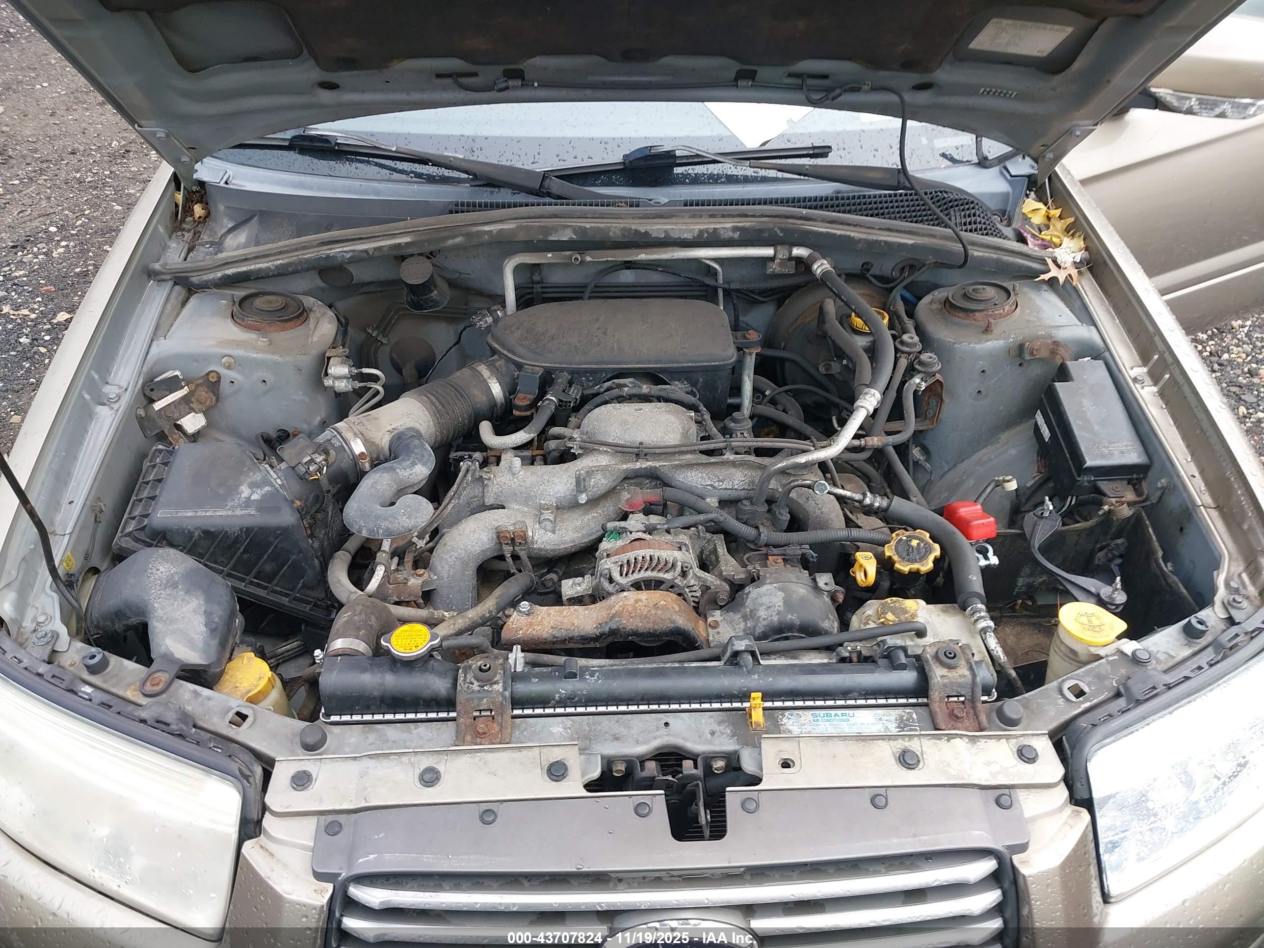 SUBARU FORESTER image 10