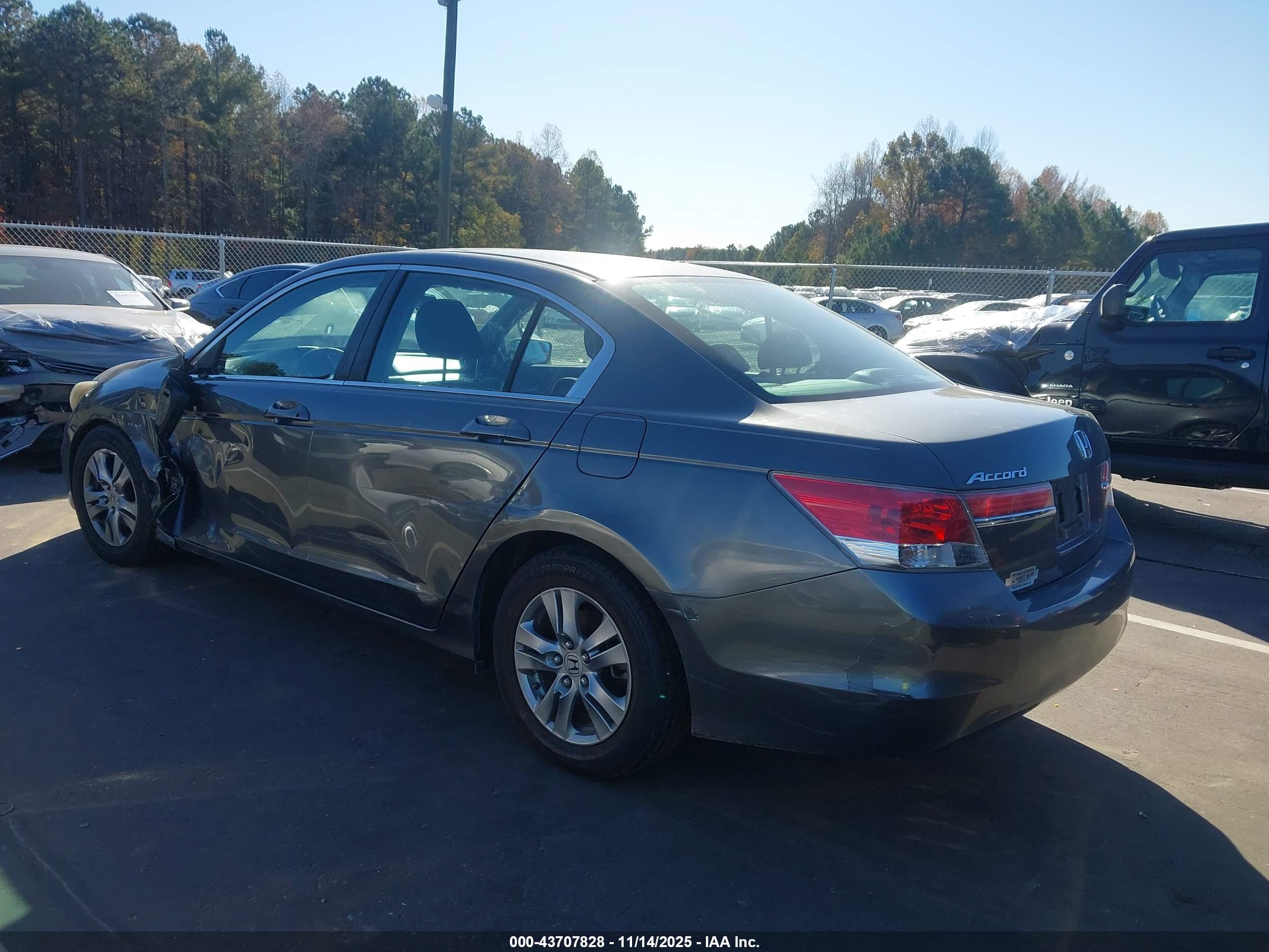 HONDA ACCORD image 3