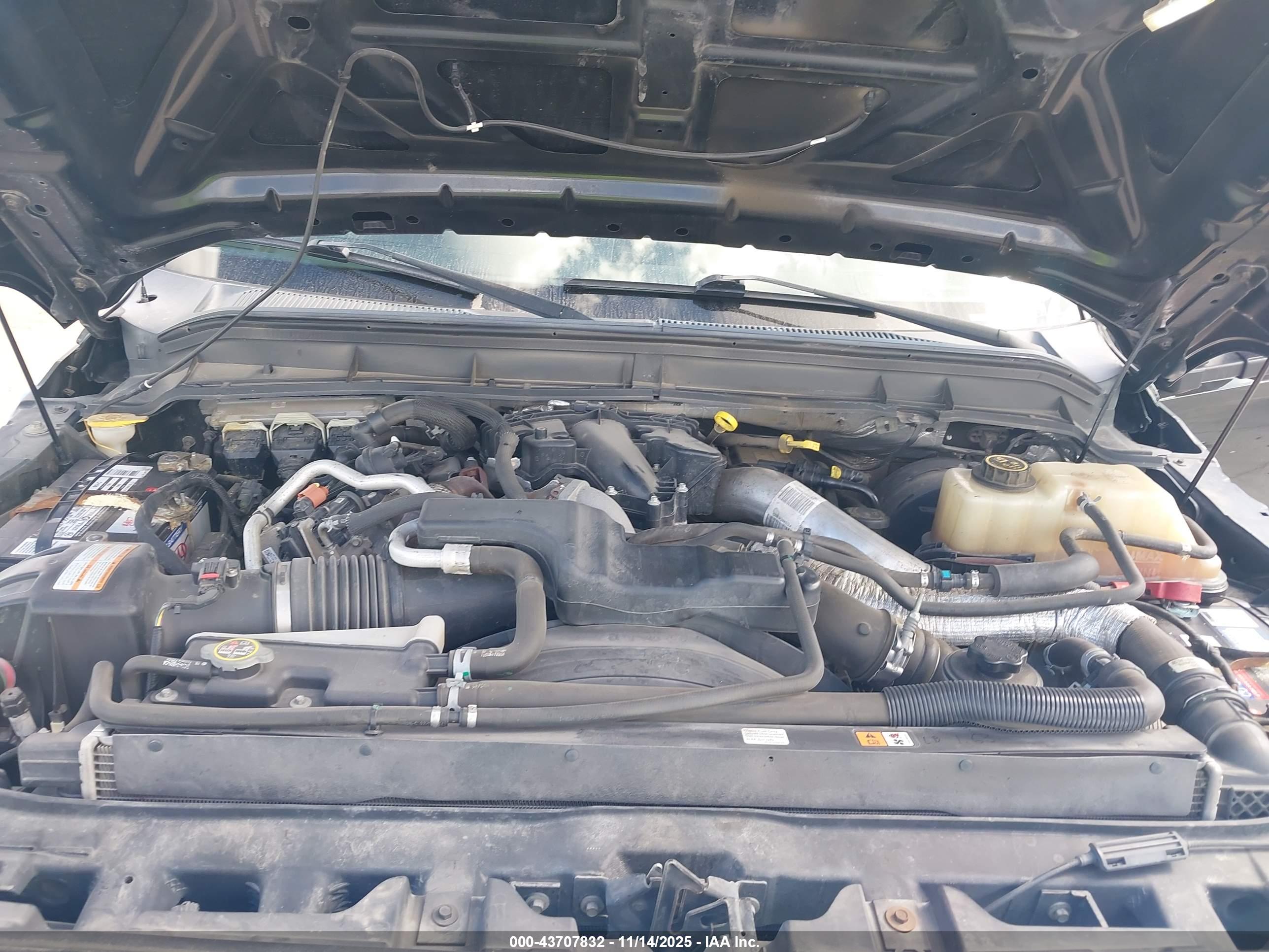 FORD F-250 image 10