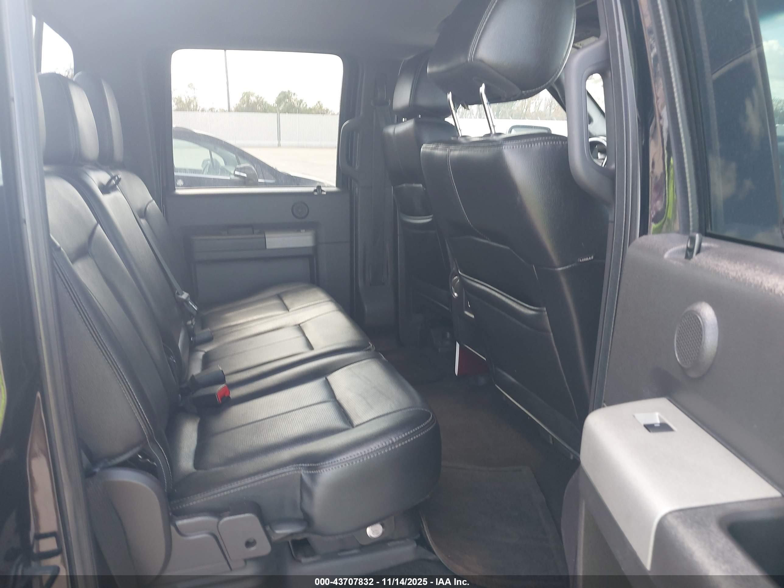 FORD F-250 image 8