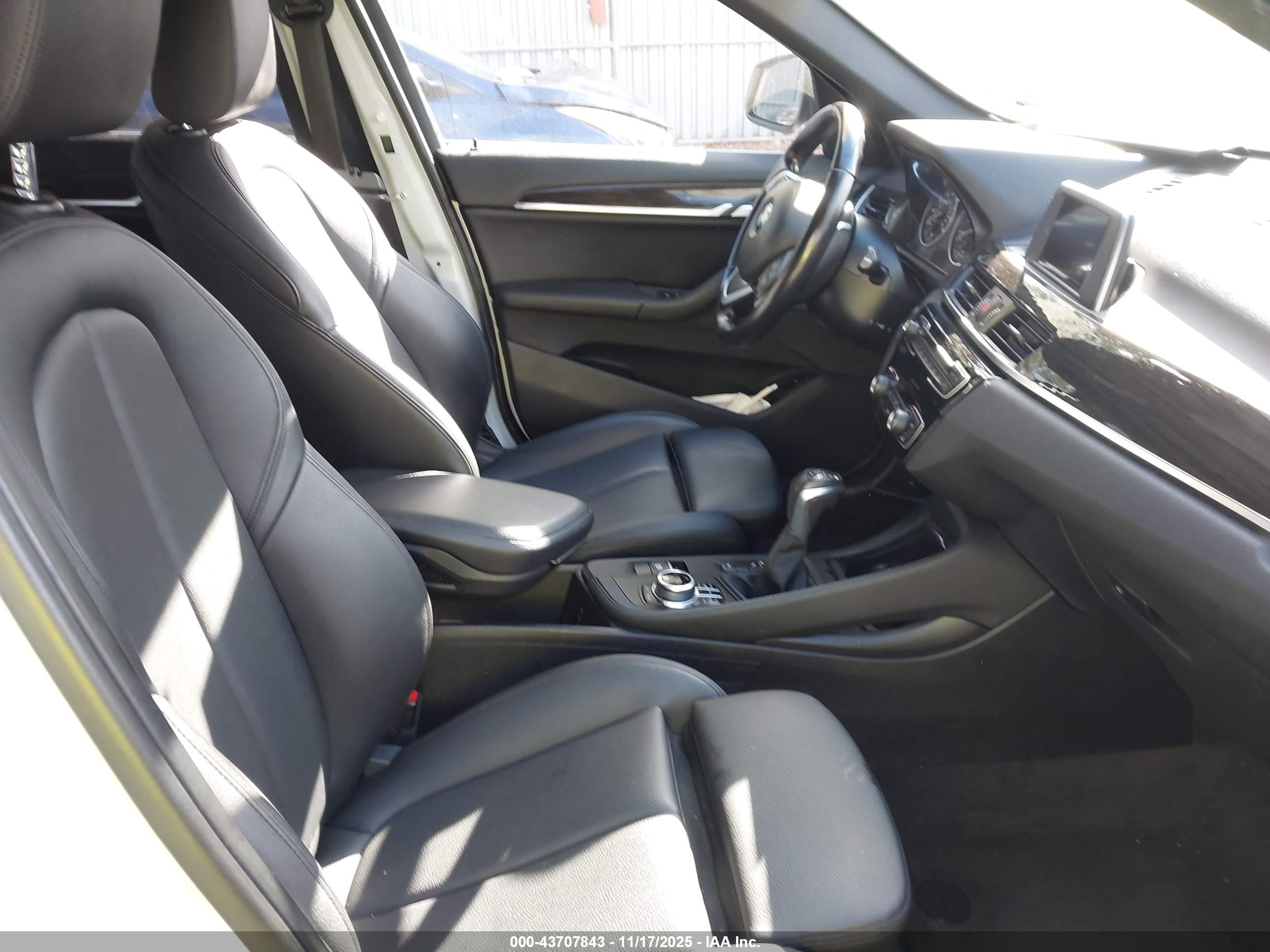 BMW X1 image 5