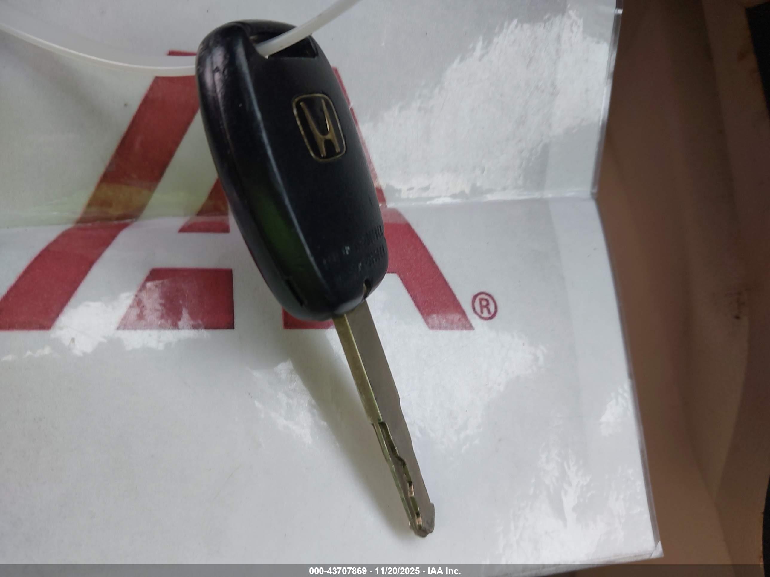 HONDA CIVIC image 11