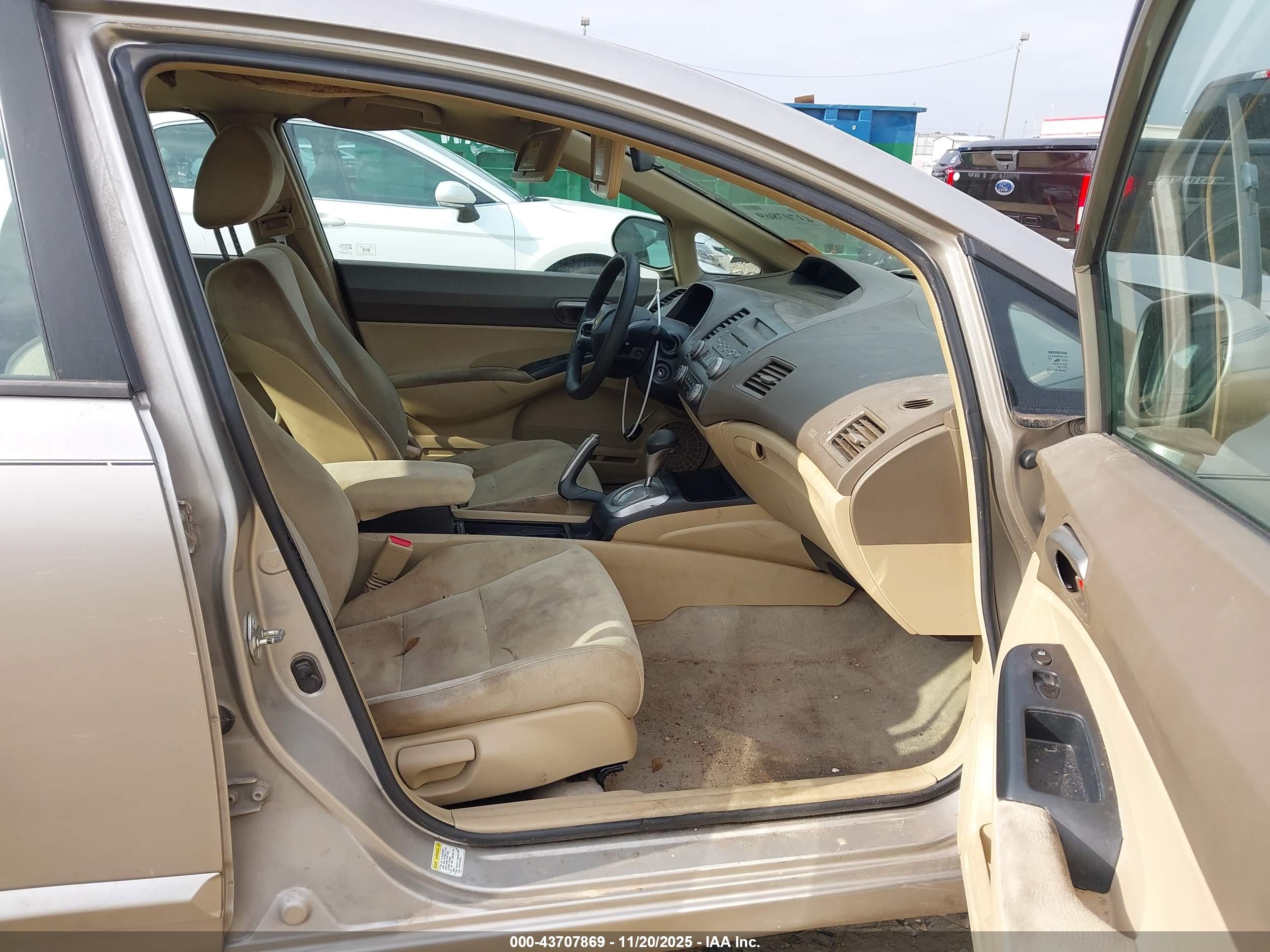 HONDA CIVIC image 5