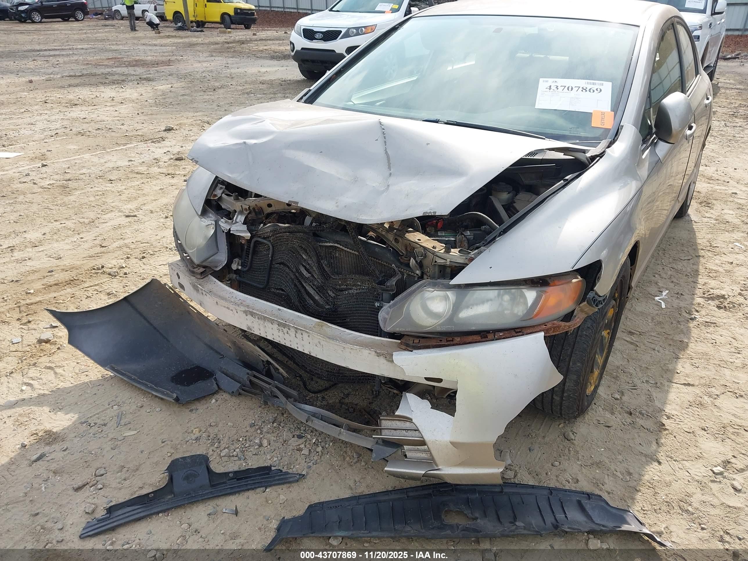 HONDA CIVIC image 6