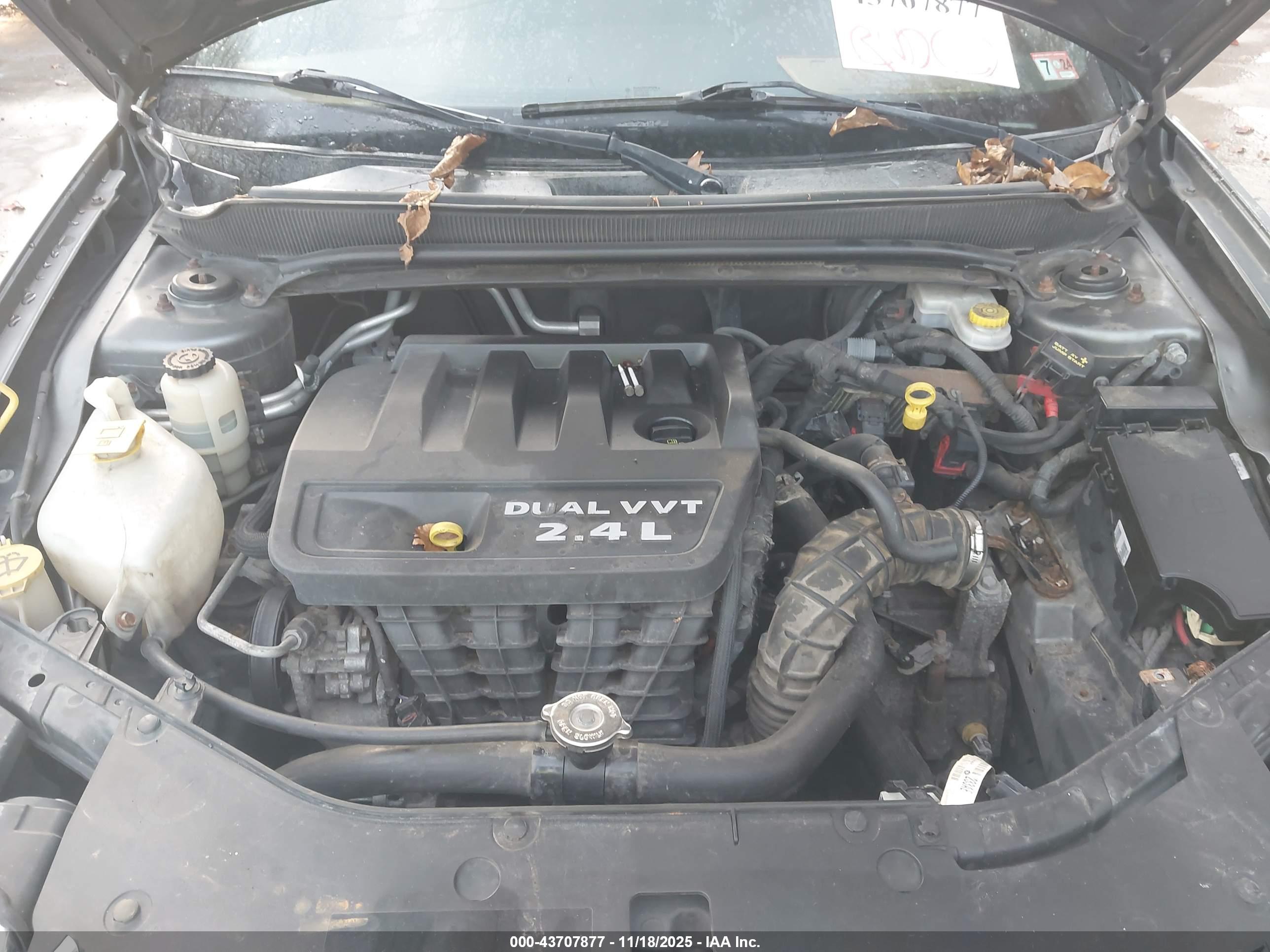 DODGE AVENGER image 10