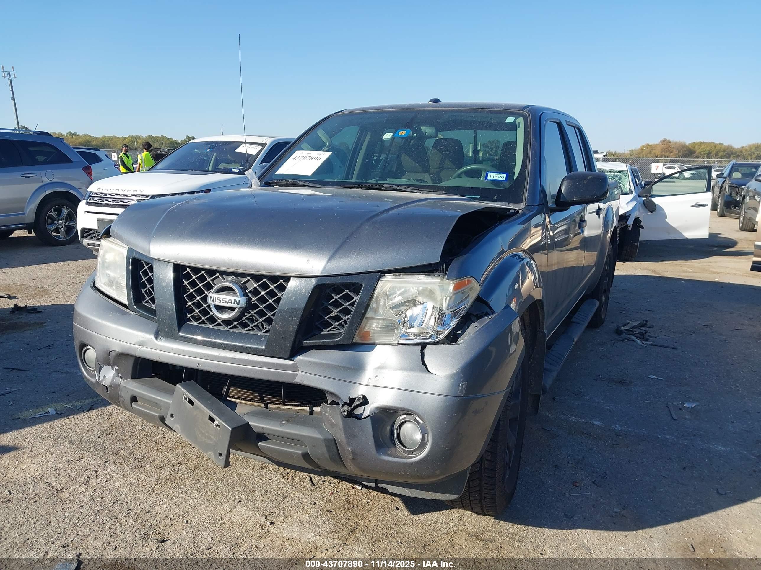 NISSAN FRONTIER image 2