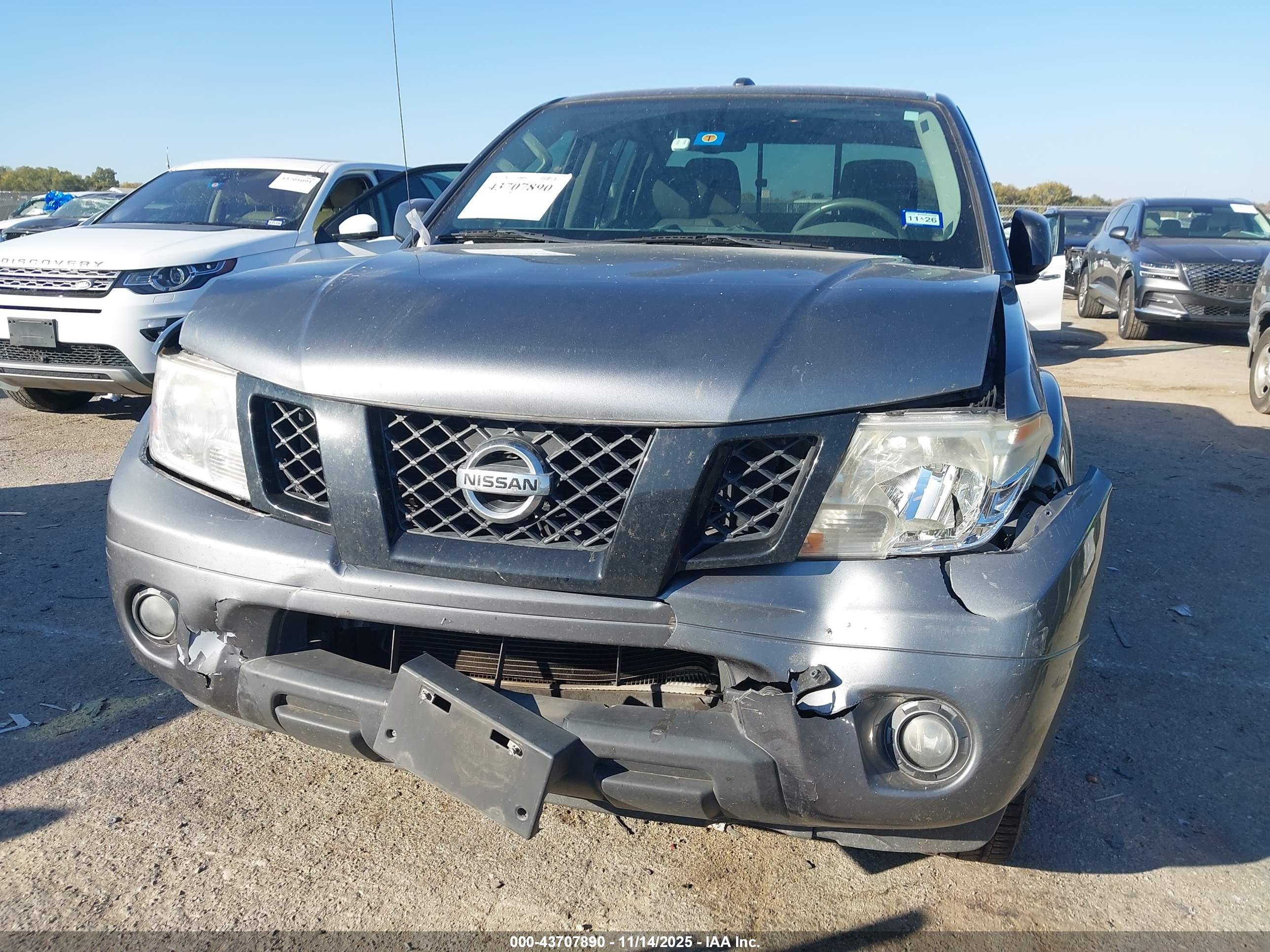 NISSAN FRONTIER image 6