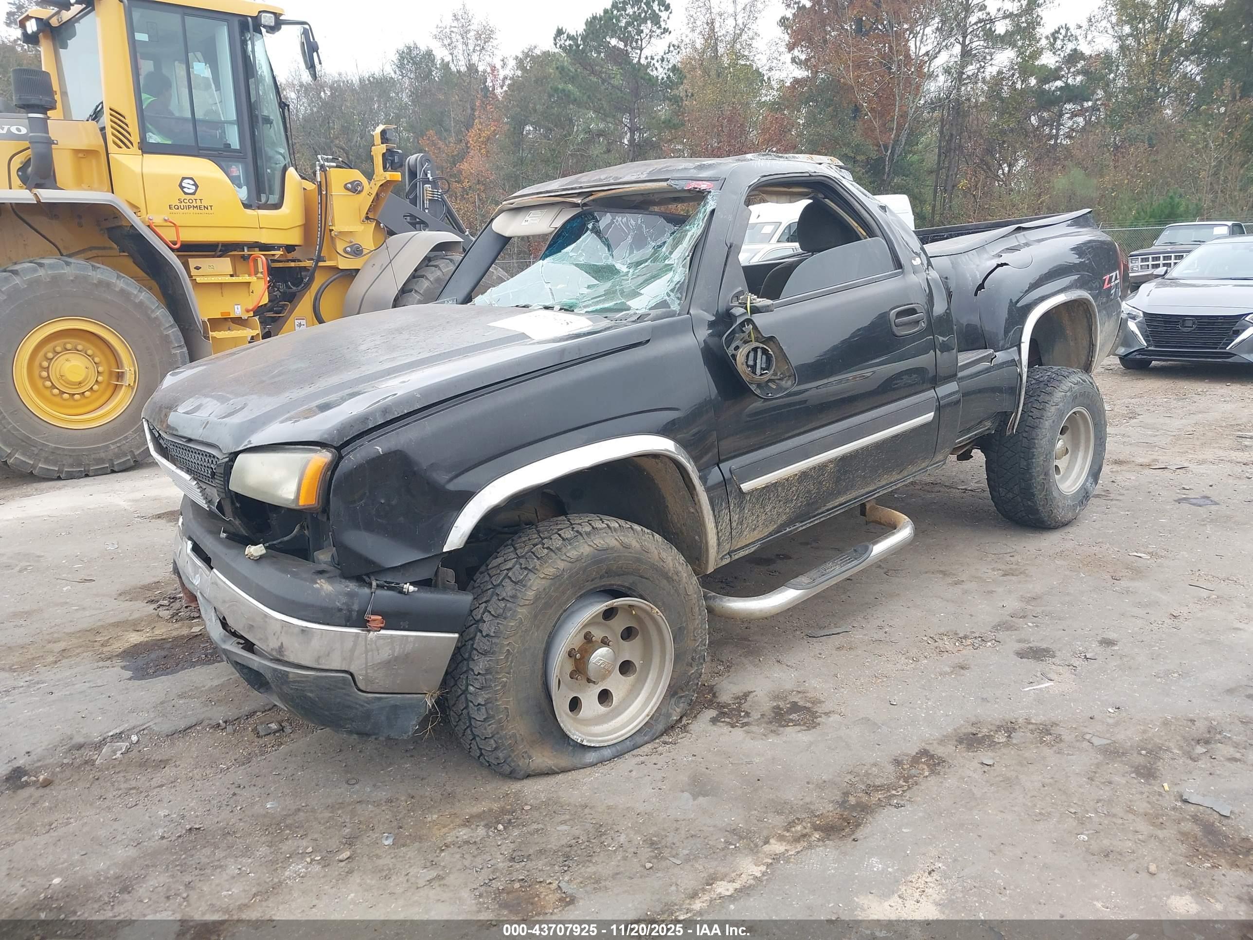 CHEVROLET SILVERADO image 2