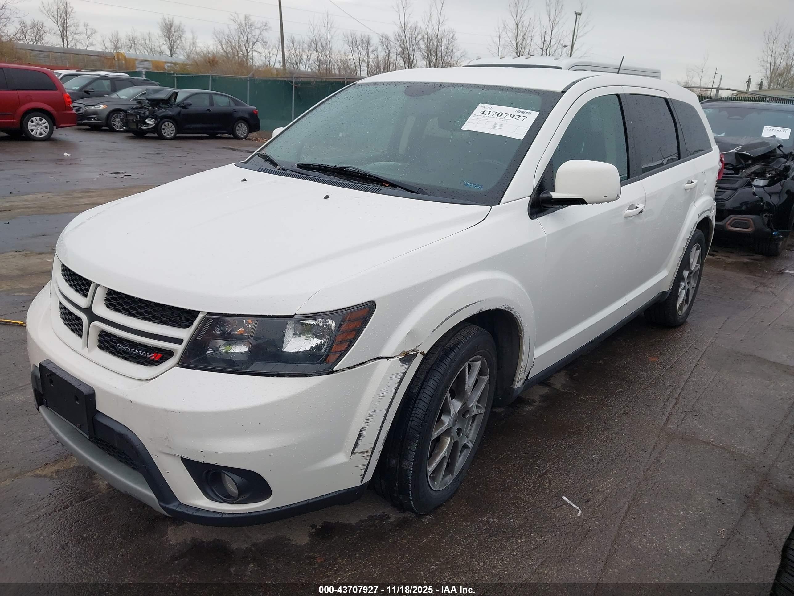 DODGE JOURNEY image 2