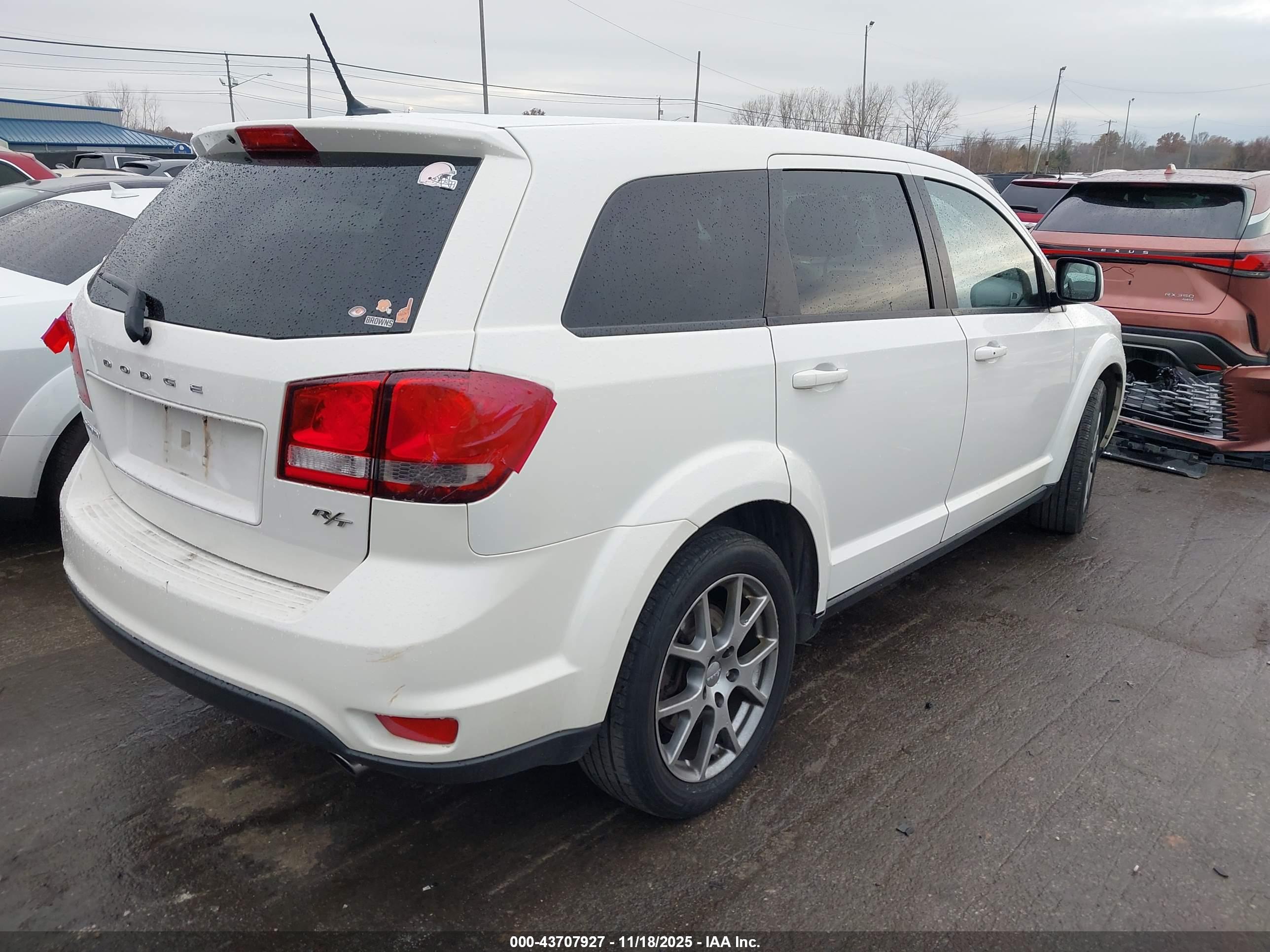 DODGE JOURNEY image 4