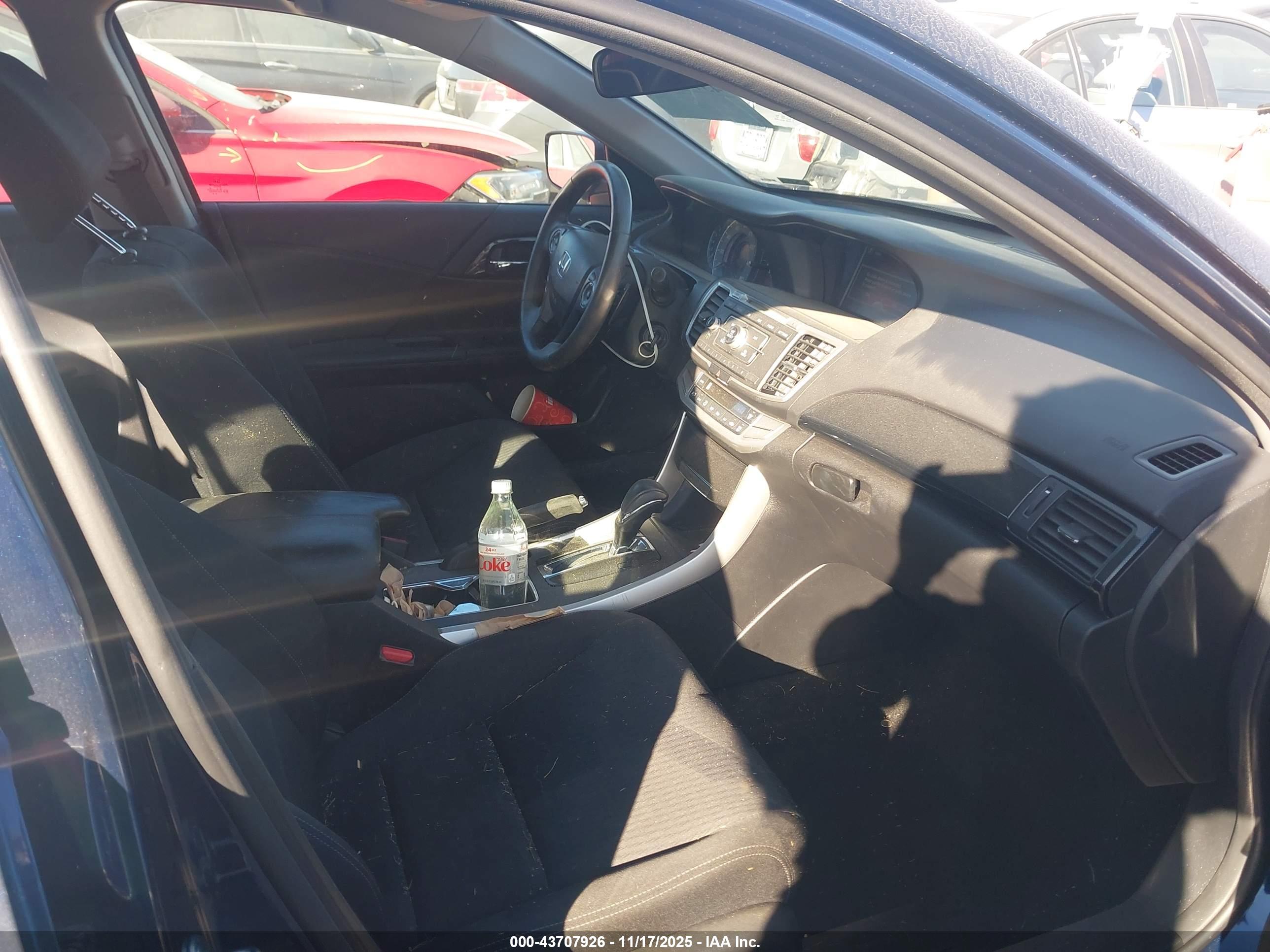HONDA ACCORD image 5