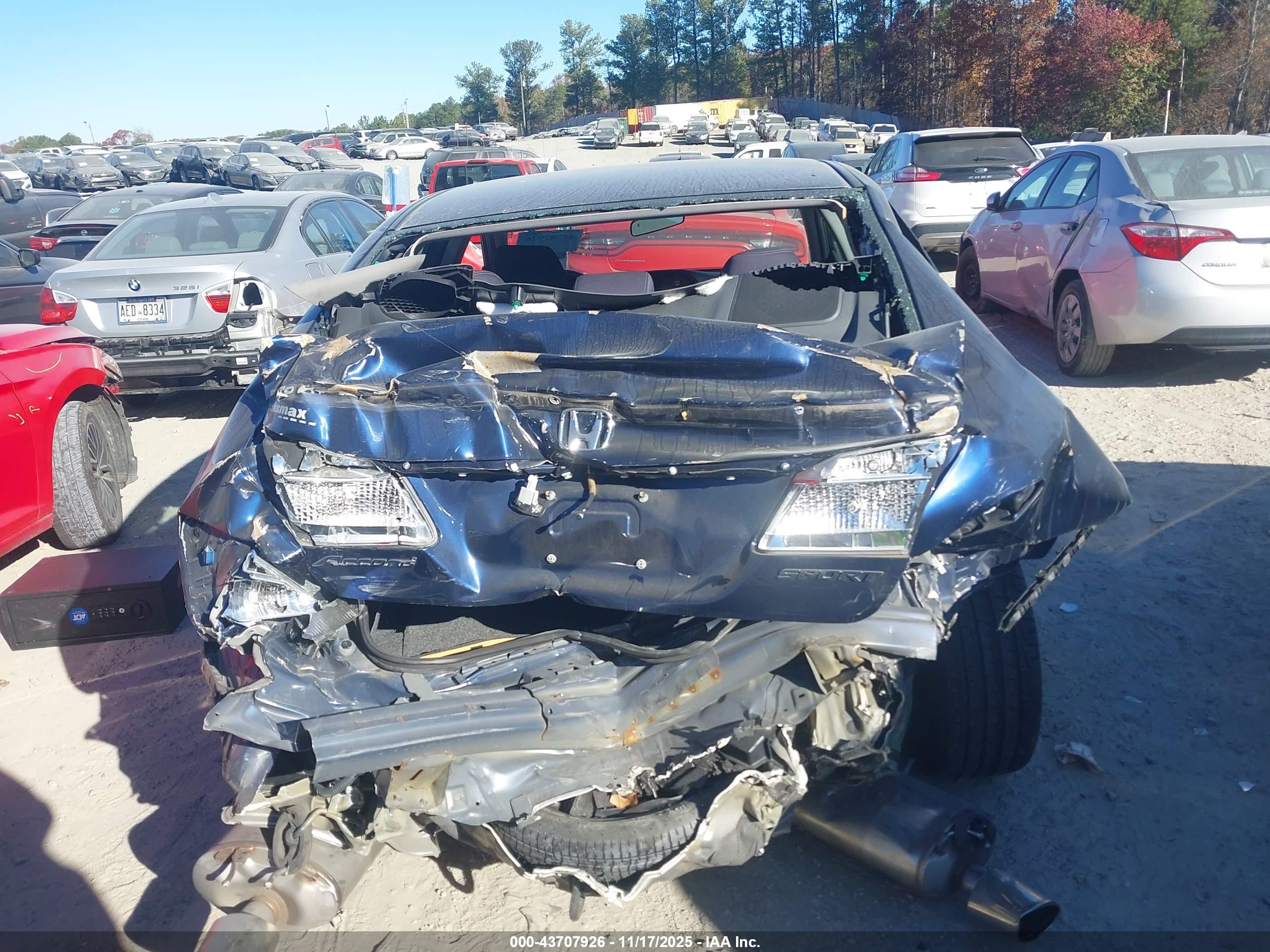 HONDA ACCORD image 6