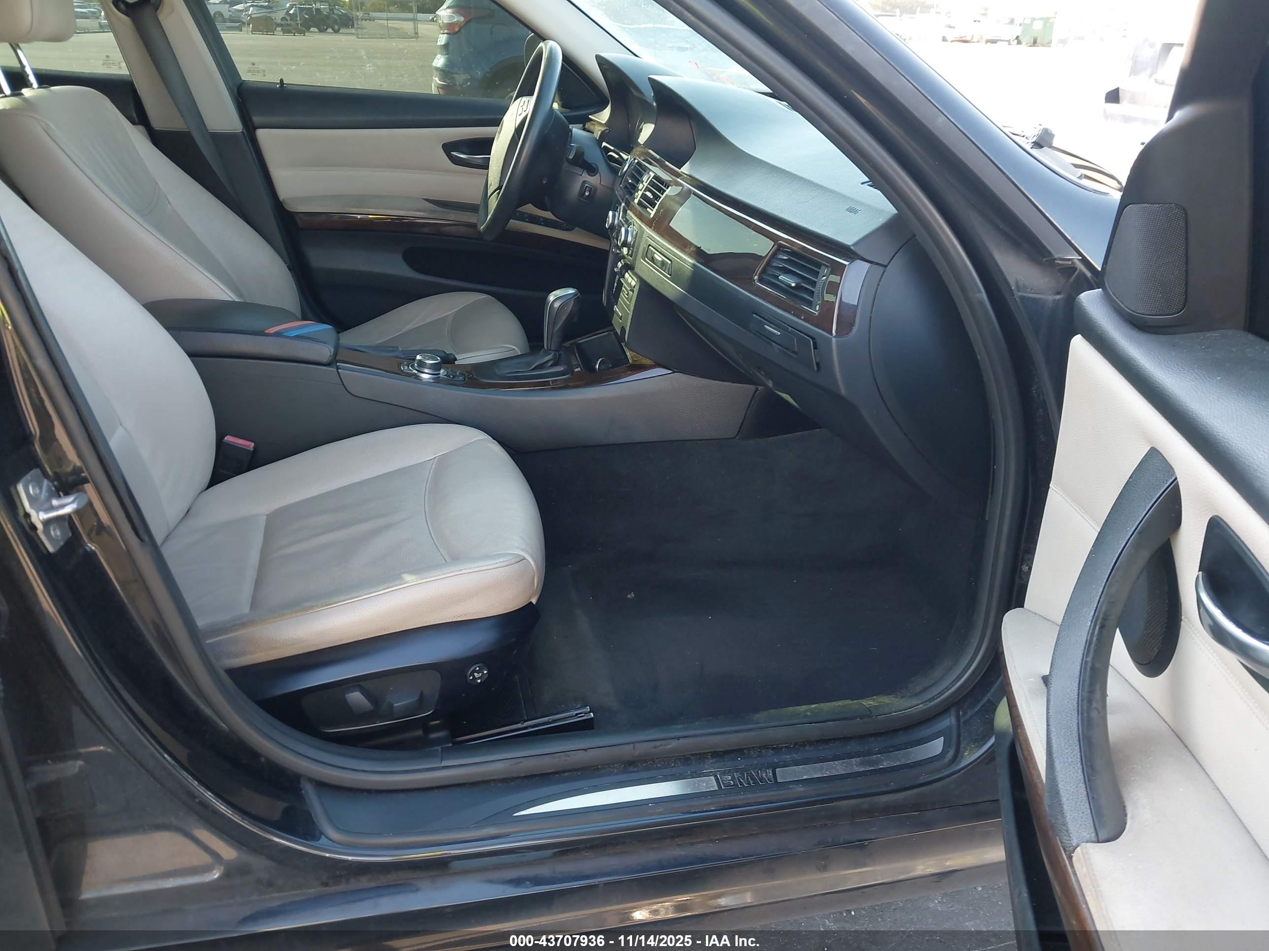 BMW 328I image 5