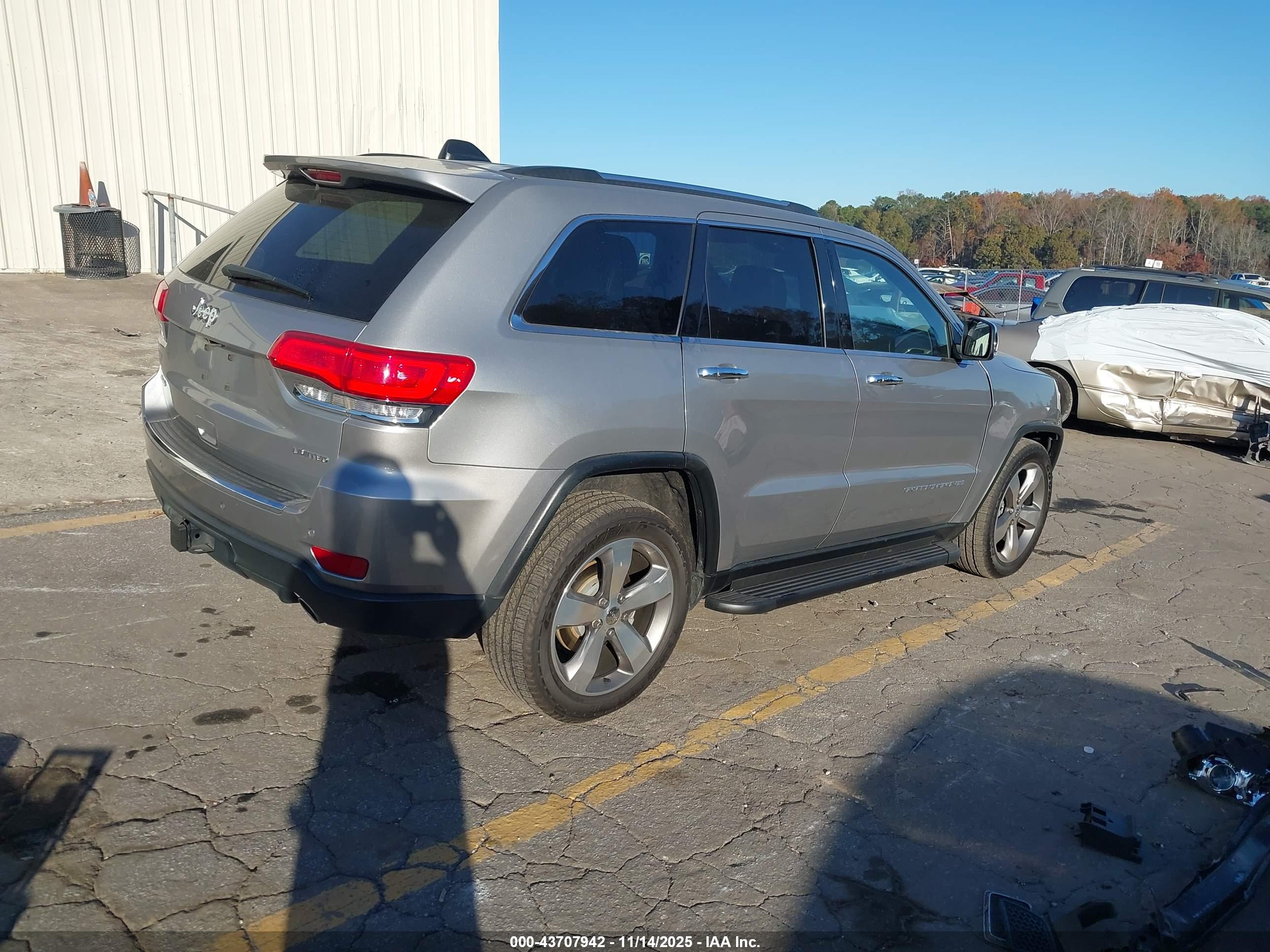 JEEP GRAND image 4
