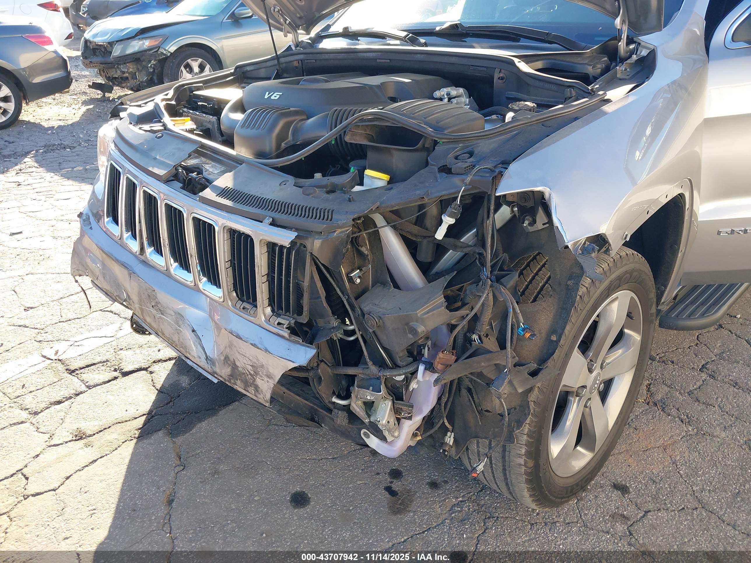 JEEP GRAND image 6