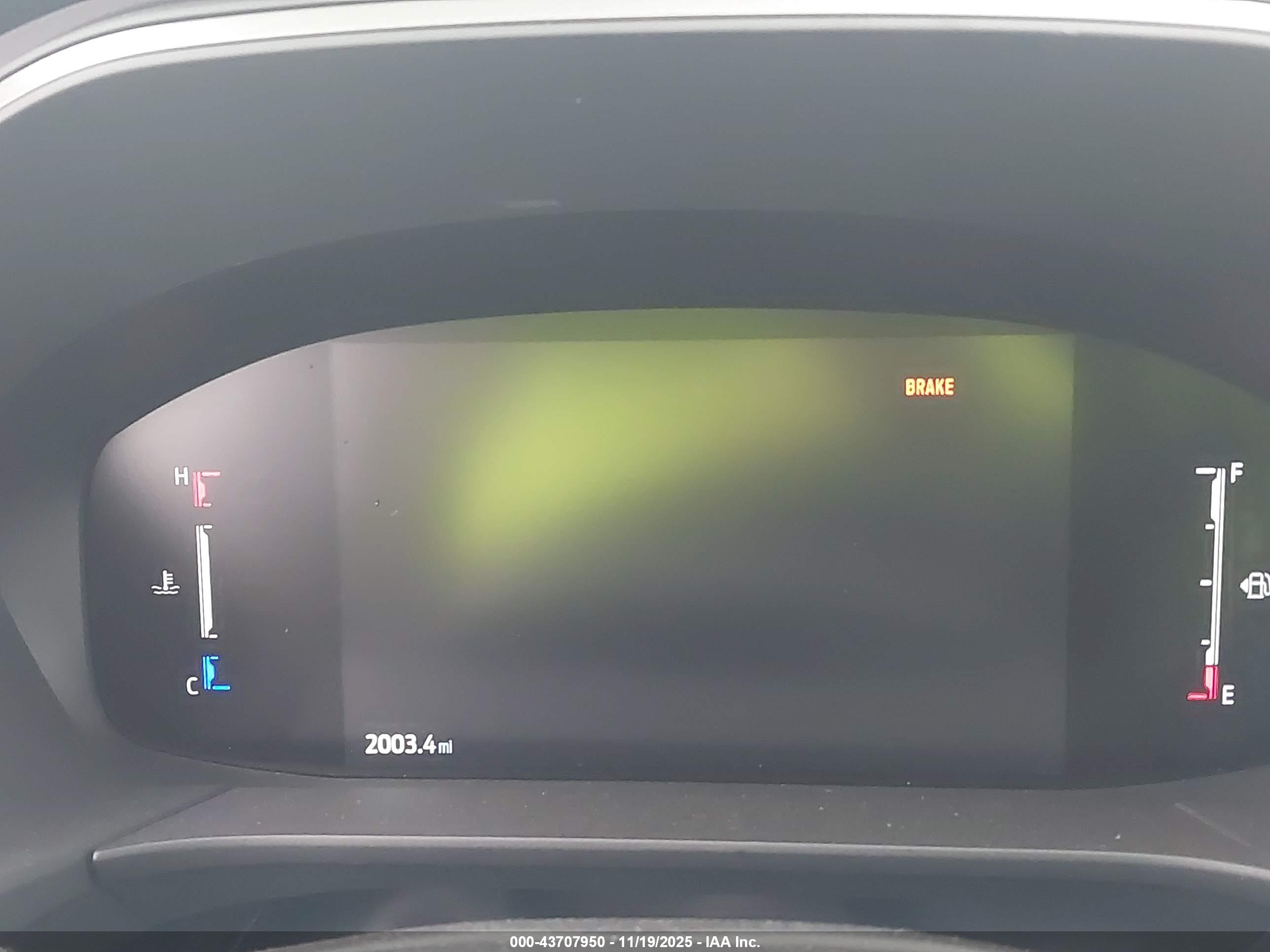 FORD ESCAPE image 7