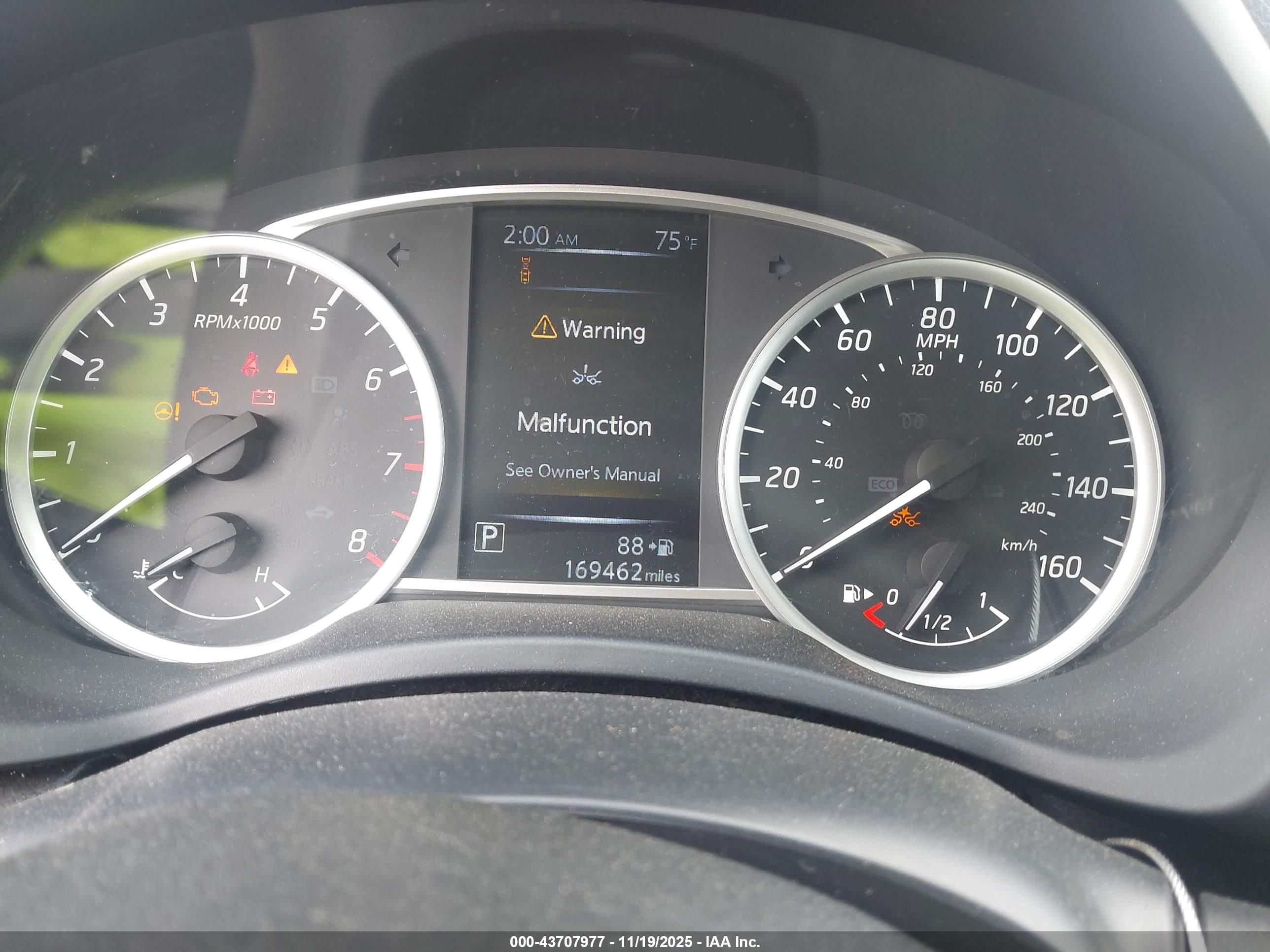 NISSAN SENTRA image 7