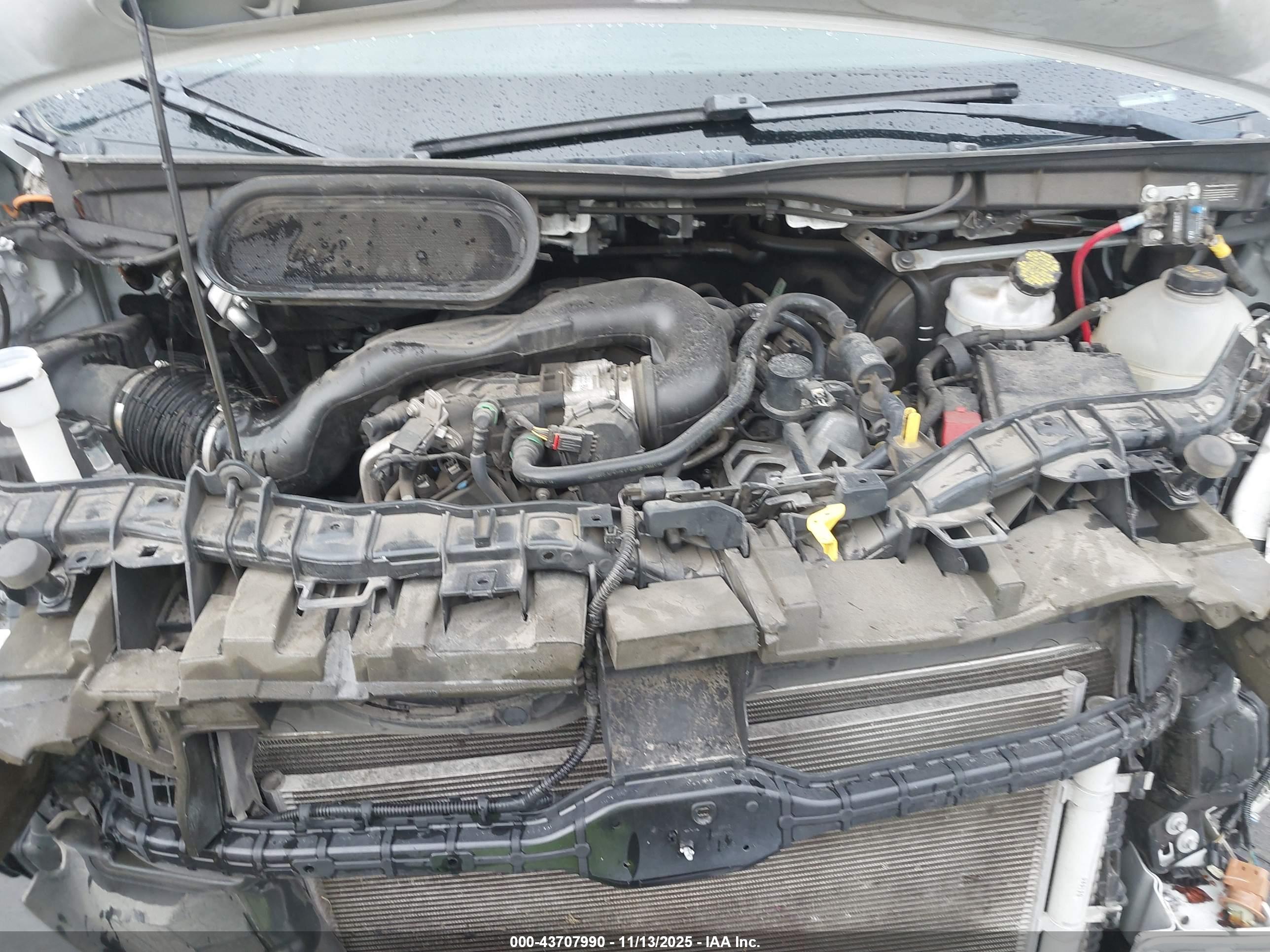 FORD TRANSIT-250 image 10