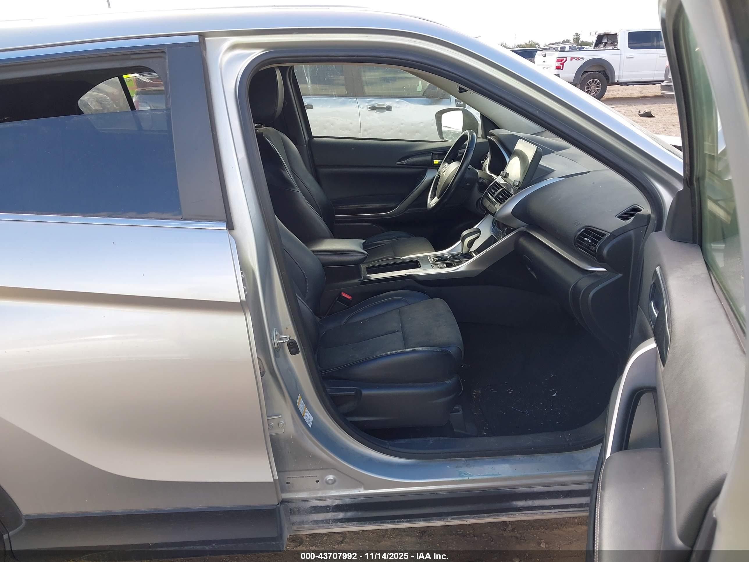 MITSUBISHI ECLIPSE image 5