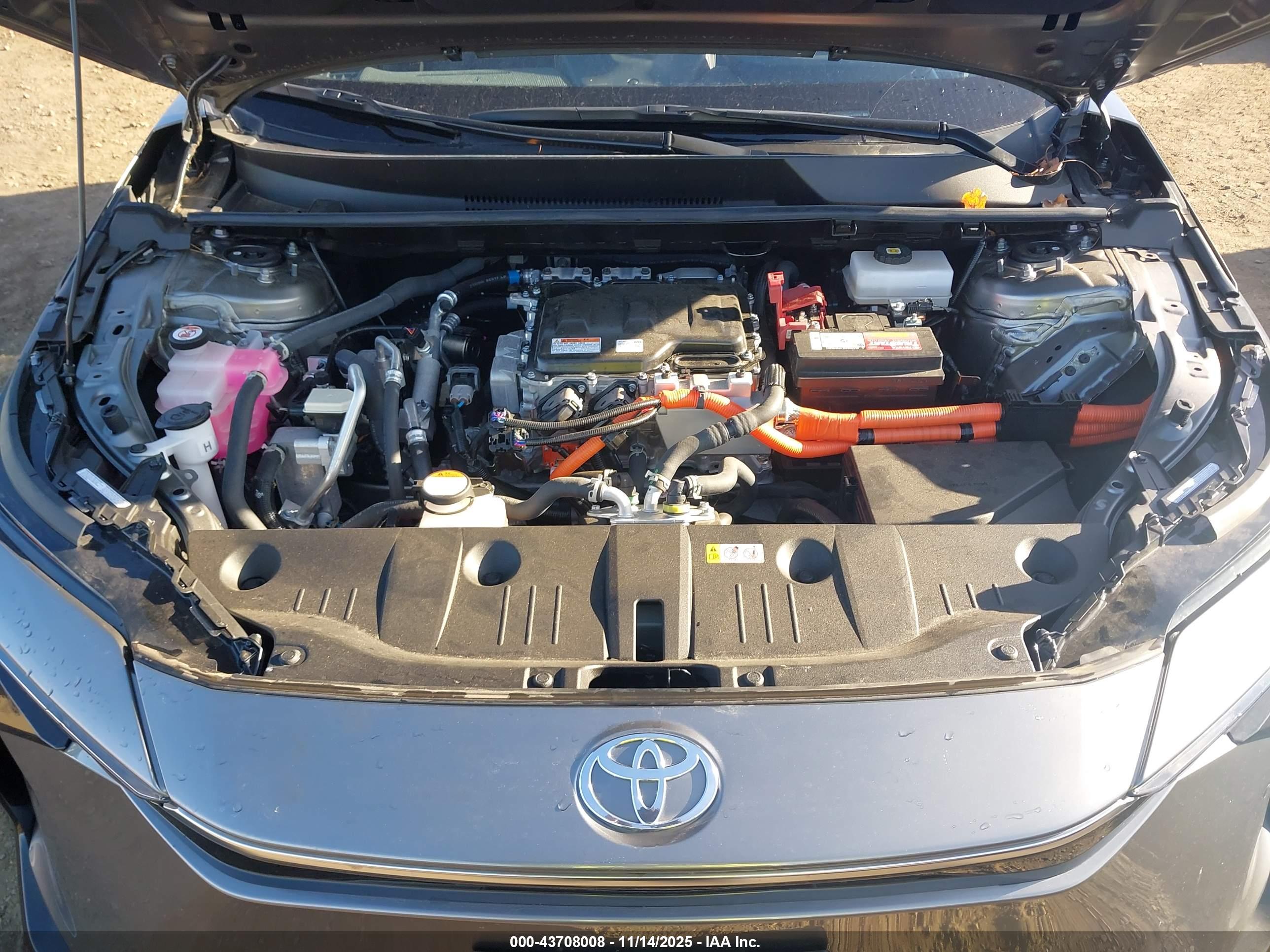 TOYOTA BZ4X image 10