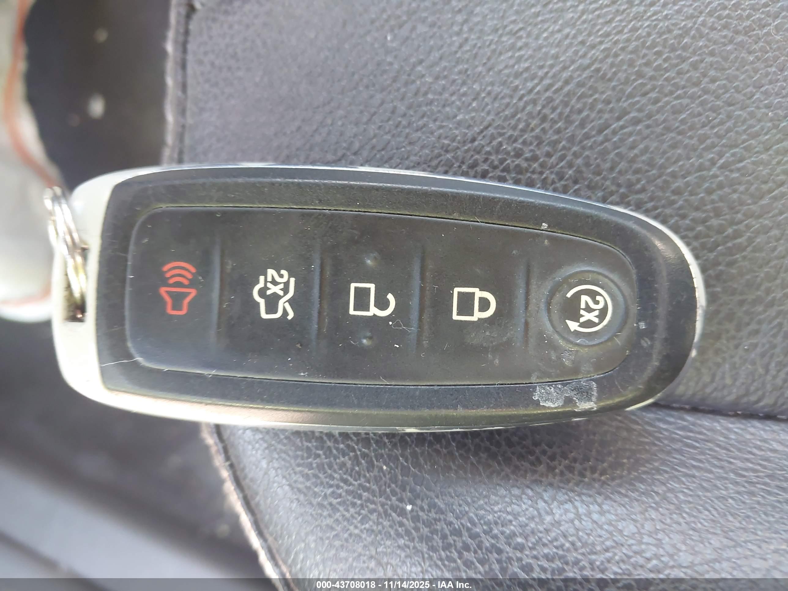 FORD FOCUS image 11