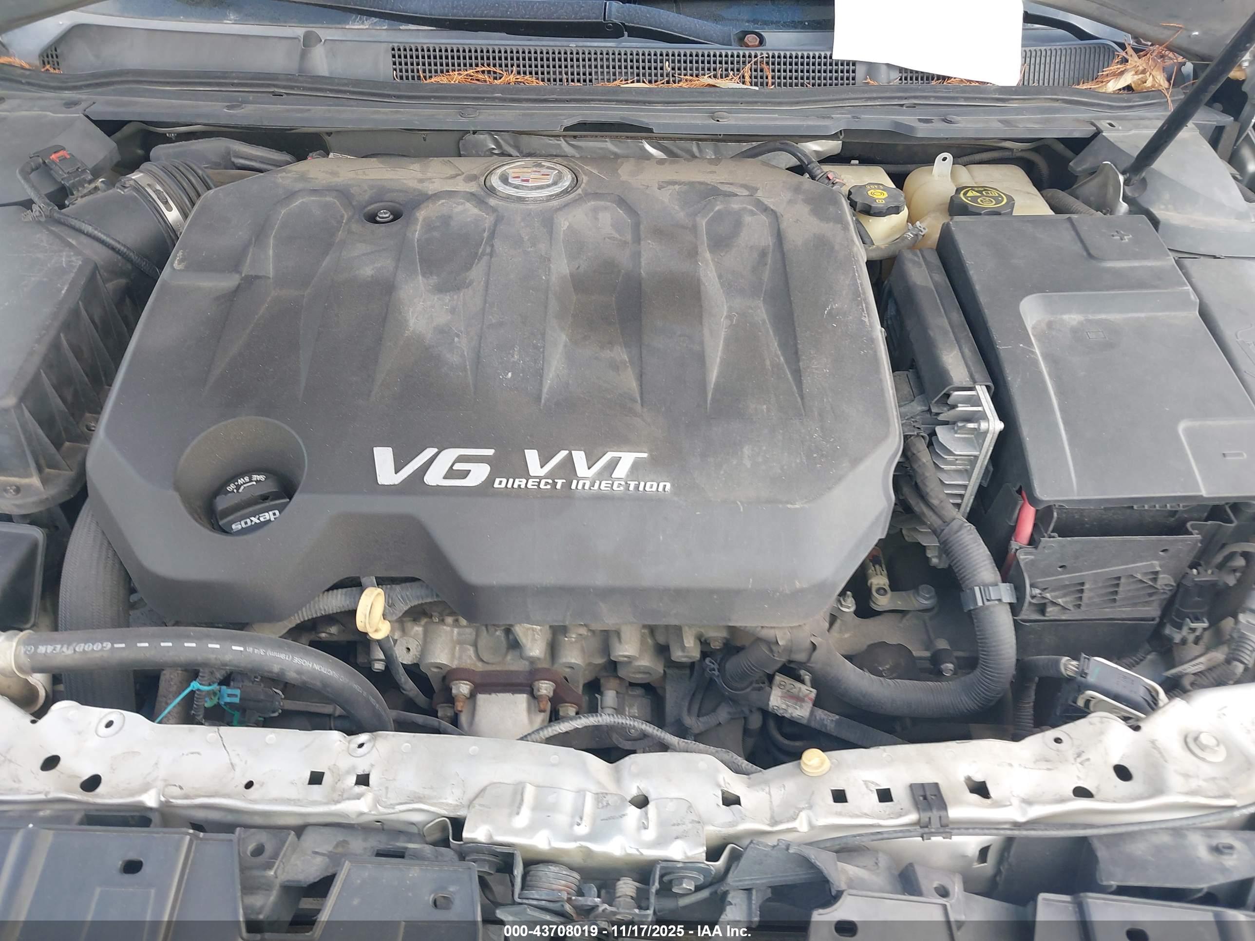CADILLAC XTS image 10