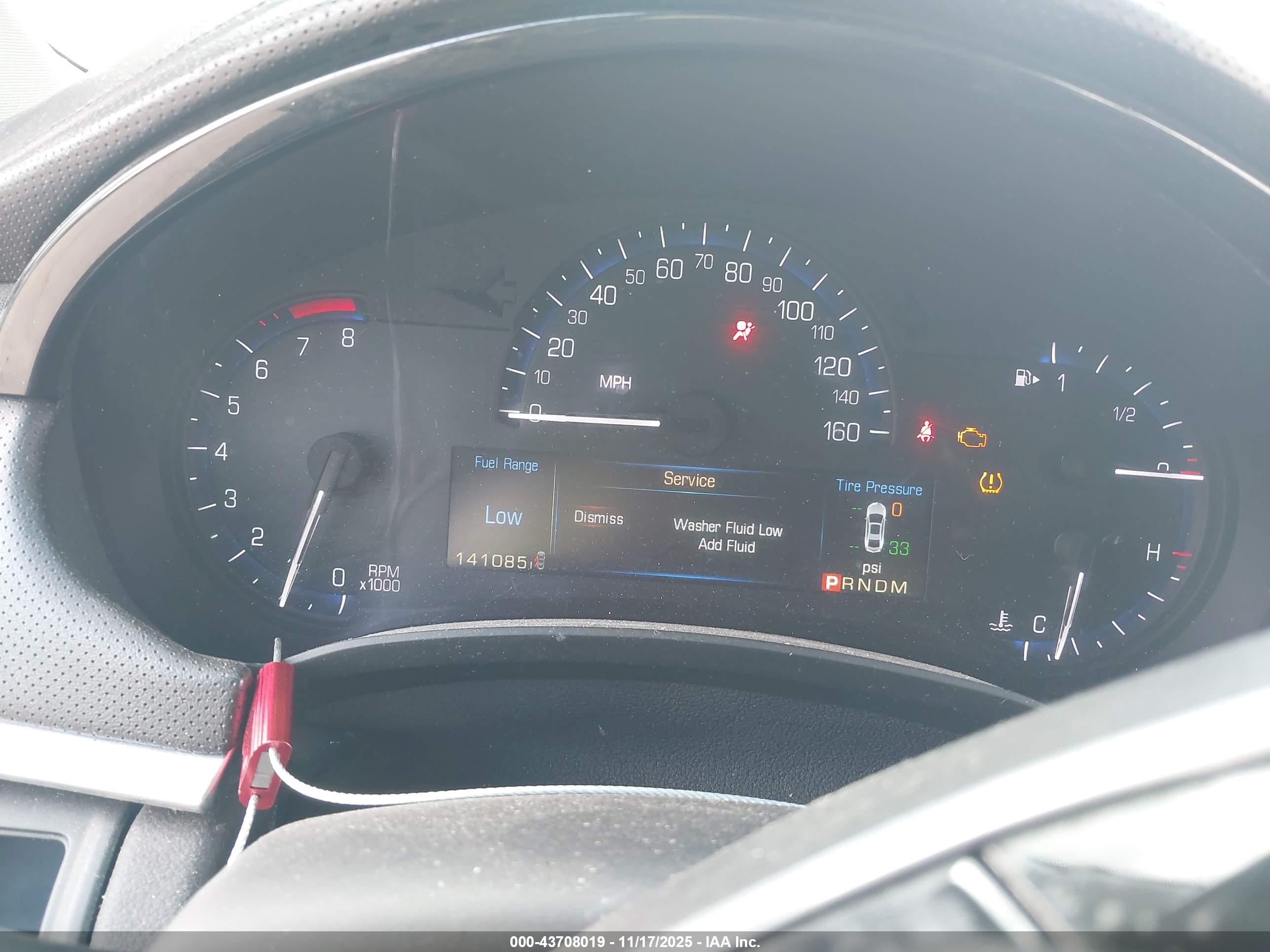 CADILLAC XTS image 7