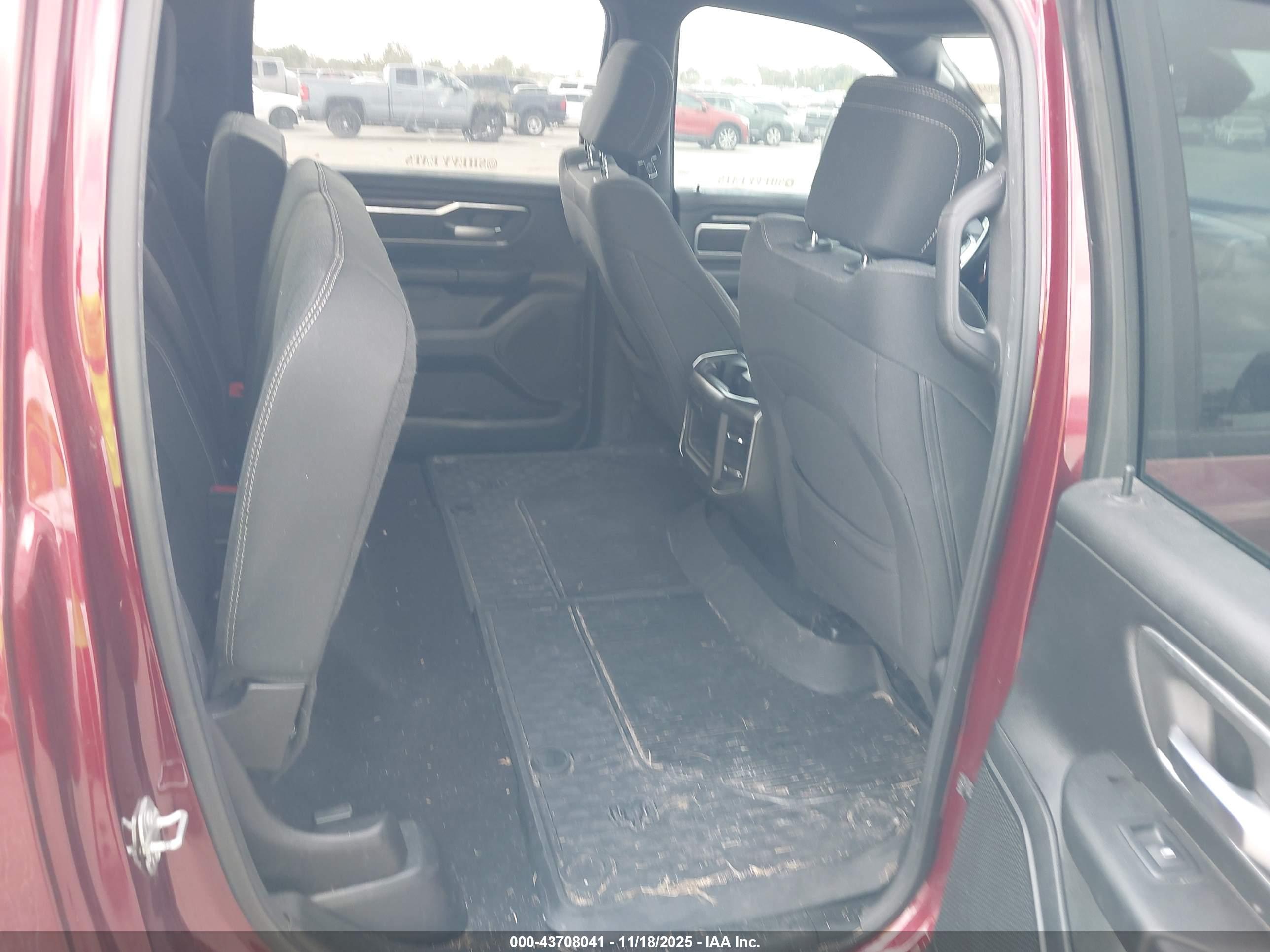 RAM 1500 image 8