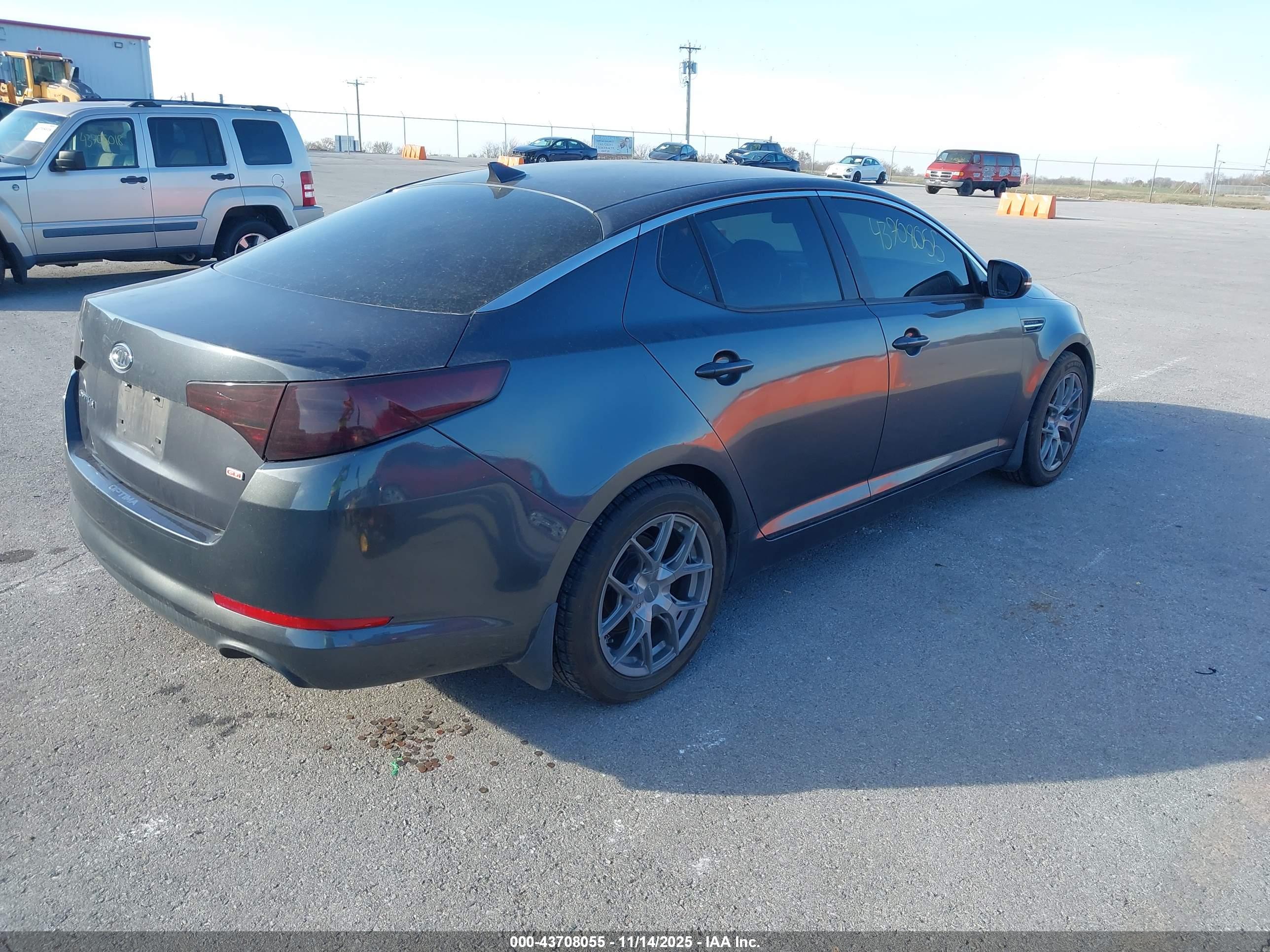 KIA OPTIMA image 4