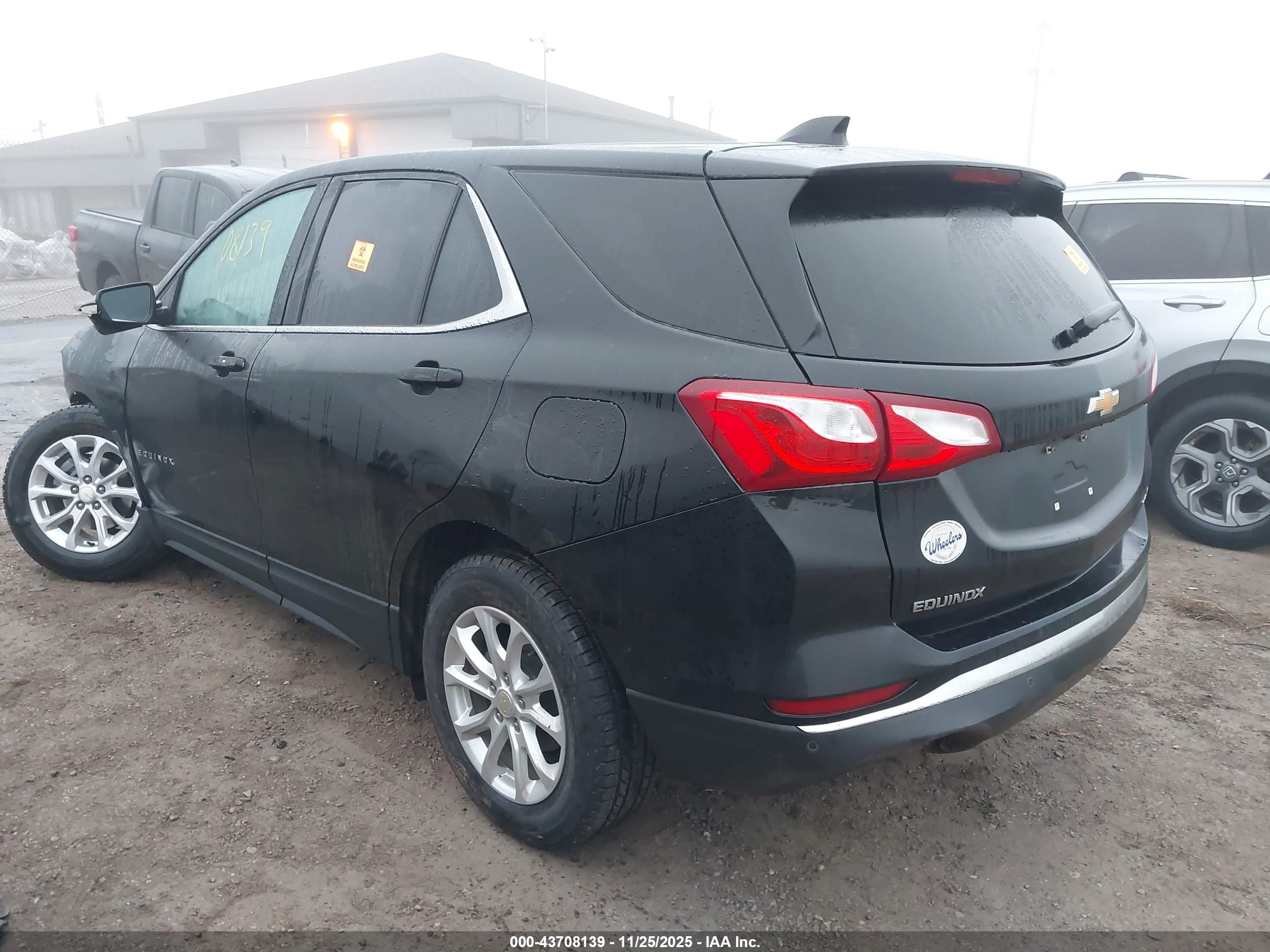 CHEVROLET EQUINOX image 3